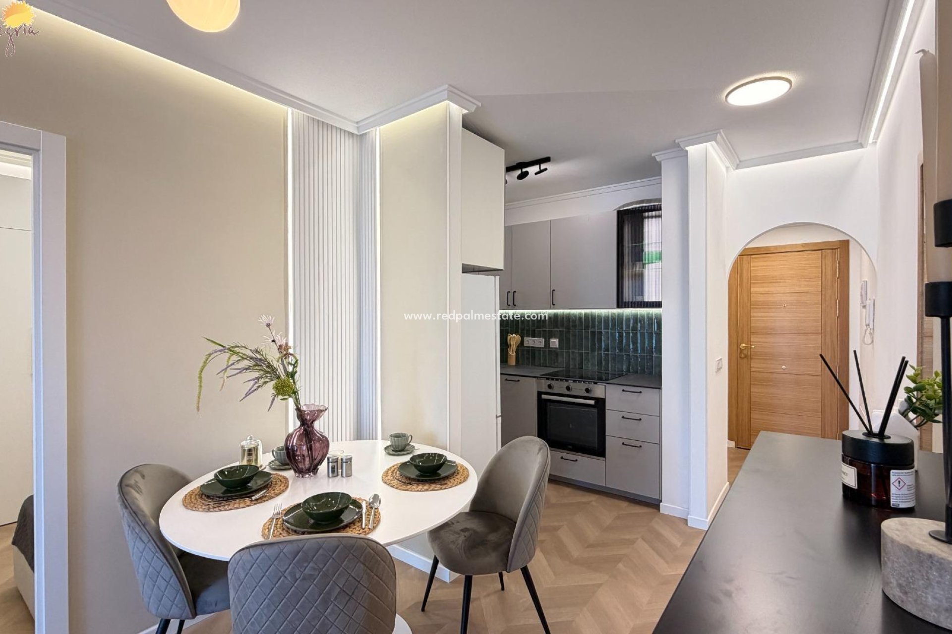 Reventa - Apartamento -
Torrevieja - Centro Torrevieja