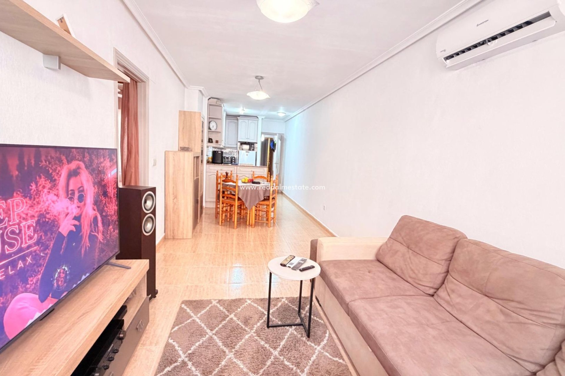 Reventa - Apartamento -
Torrevieja - Centro Torrevieja