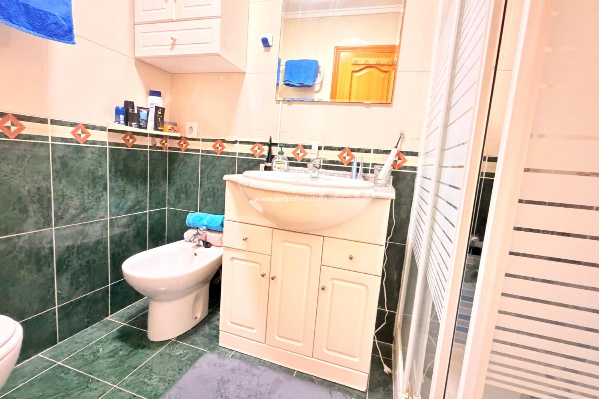 Reventa - Apartamento -
Torrevieja - Centro Torrevieja