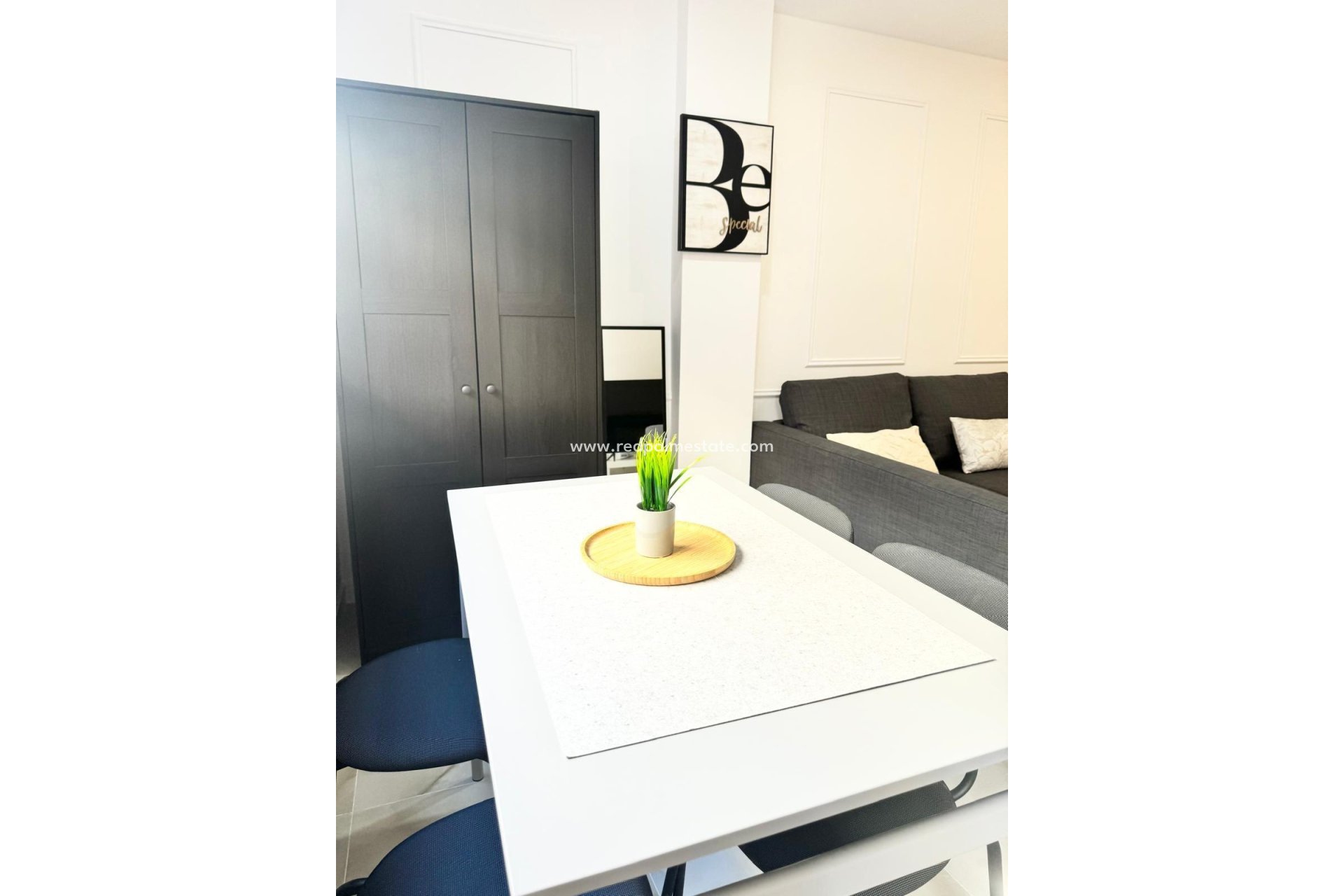Reventa - Apartamento -
Torrevieja - Centro Torrevieja