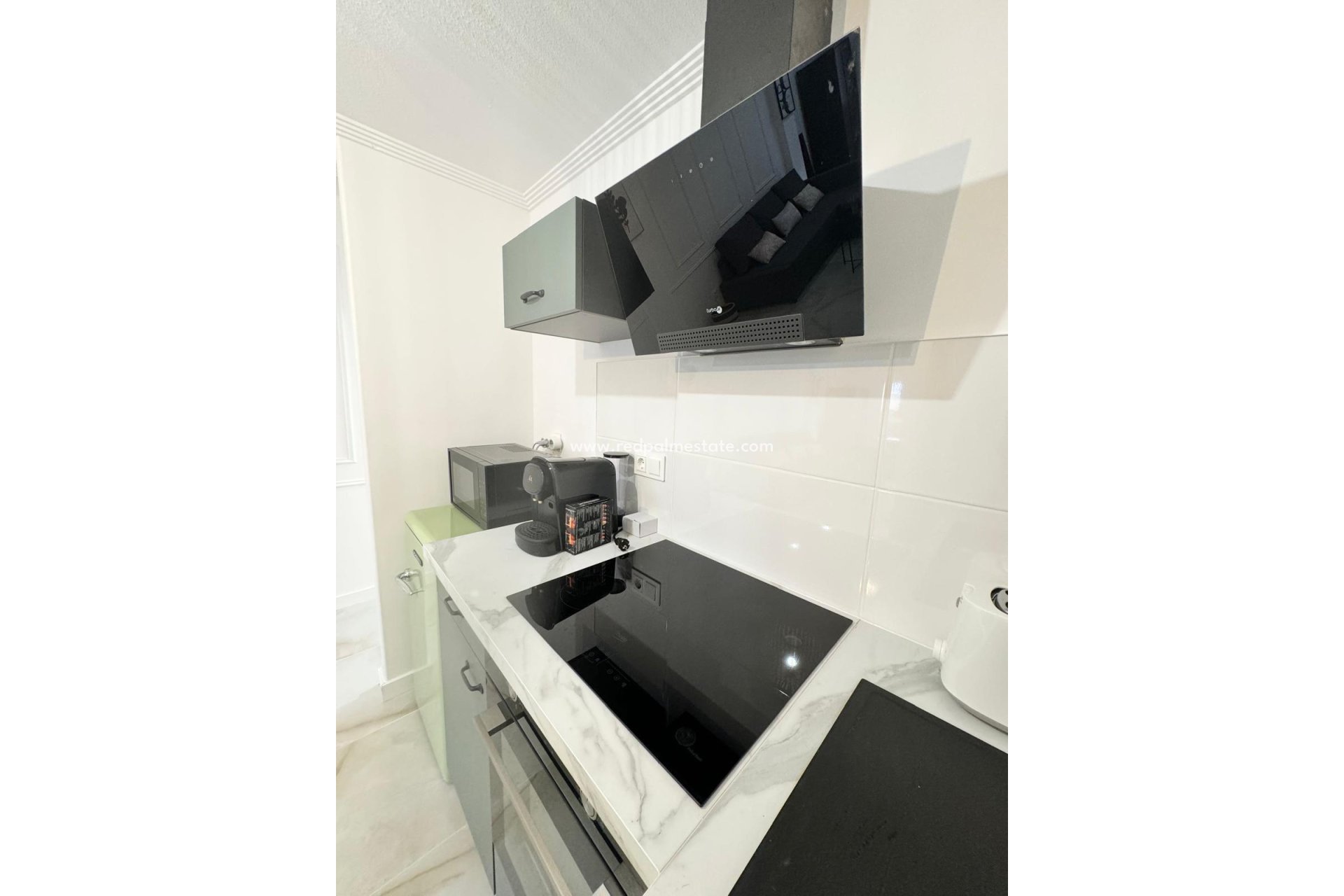 Reventa - Apartamento -
Torrevieja - Centro Torrevieja