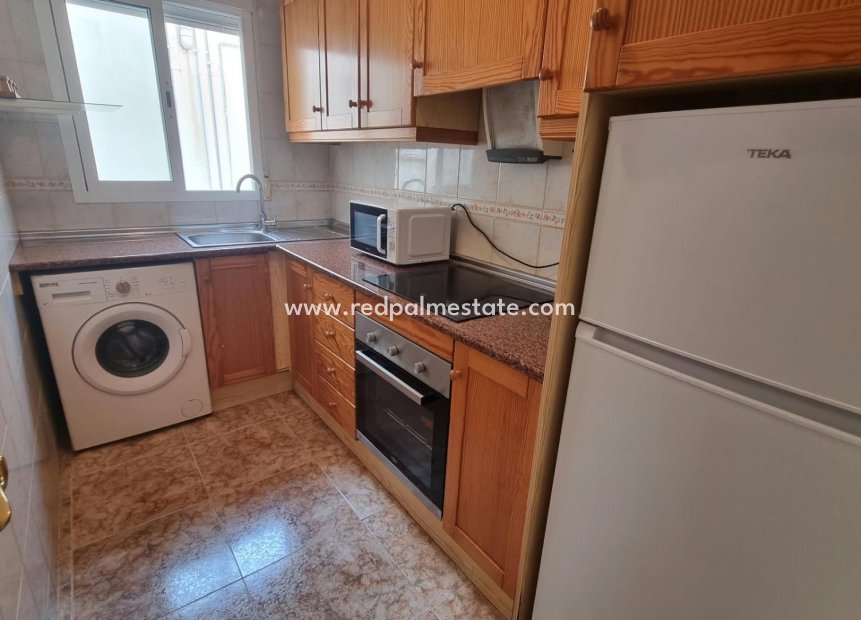 Reventa - Apartamento -
Torrevieja - Centro Torrevieja