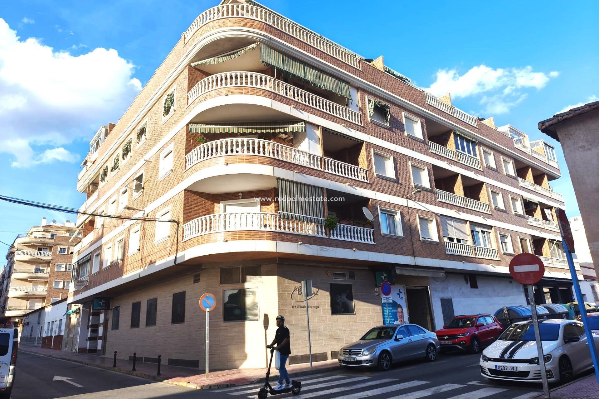 Reventa - Apartamento -
Torrevieja - Centro Torrevieja