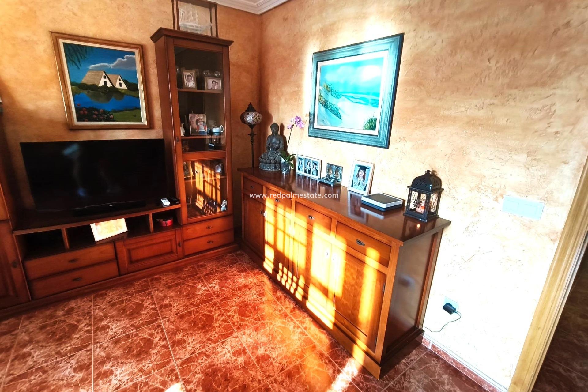 Reventa - Apartamento -
Torrevieja - Centro Torrevieja