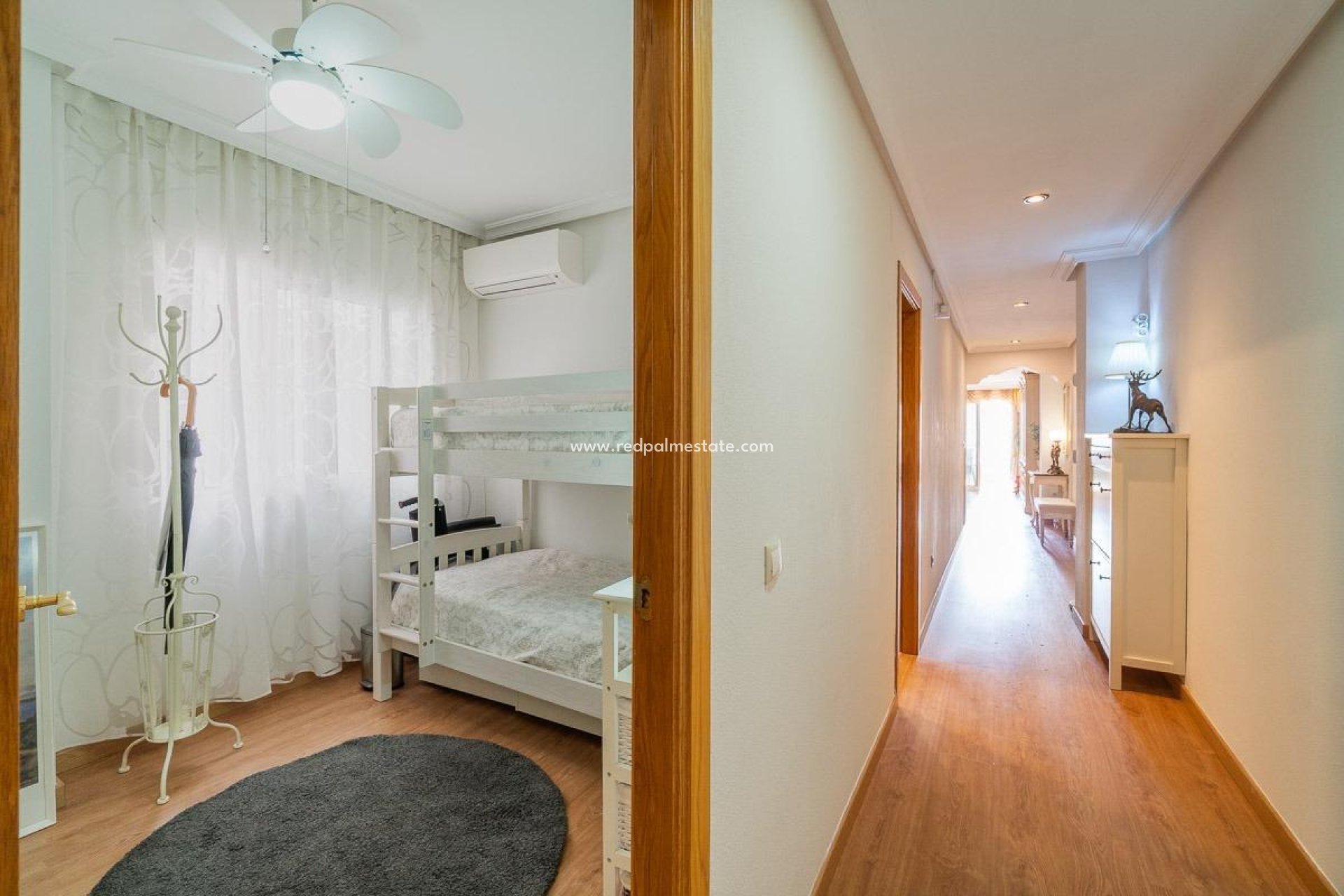 Reventa - Apartamento -
Torrevieja - Centro Torrevieja