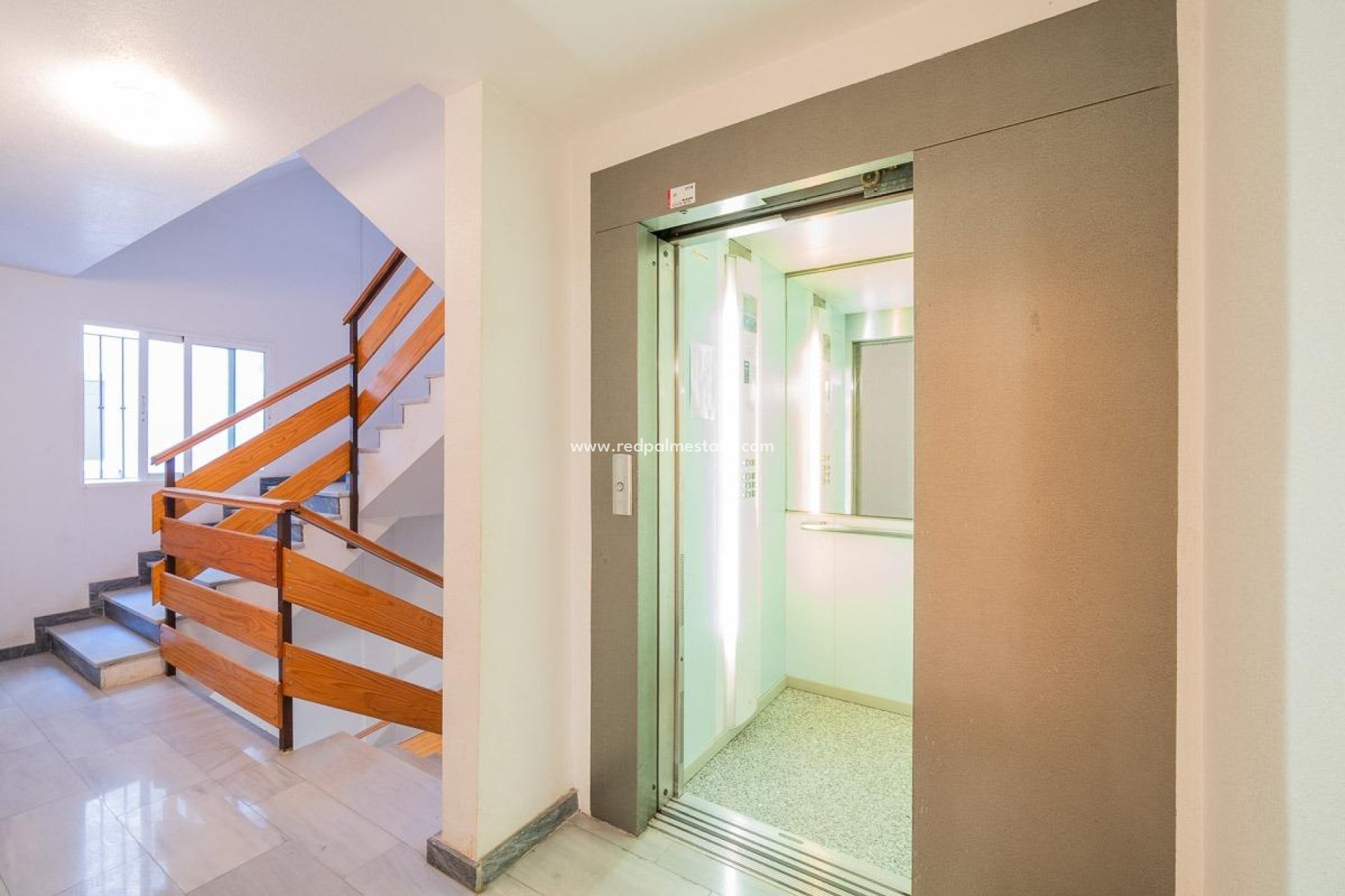 Reventa - Apartamento -
Torrevieja - Centro Torrevieja
