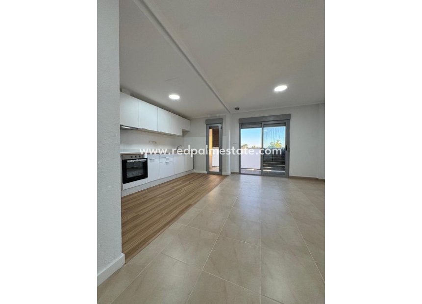 Reventa - Apartamento -
Torrevieja - Centro Torrevieja