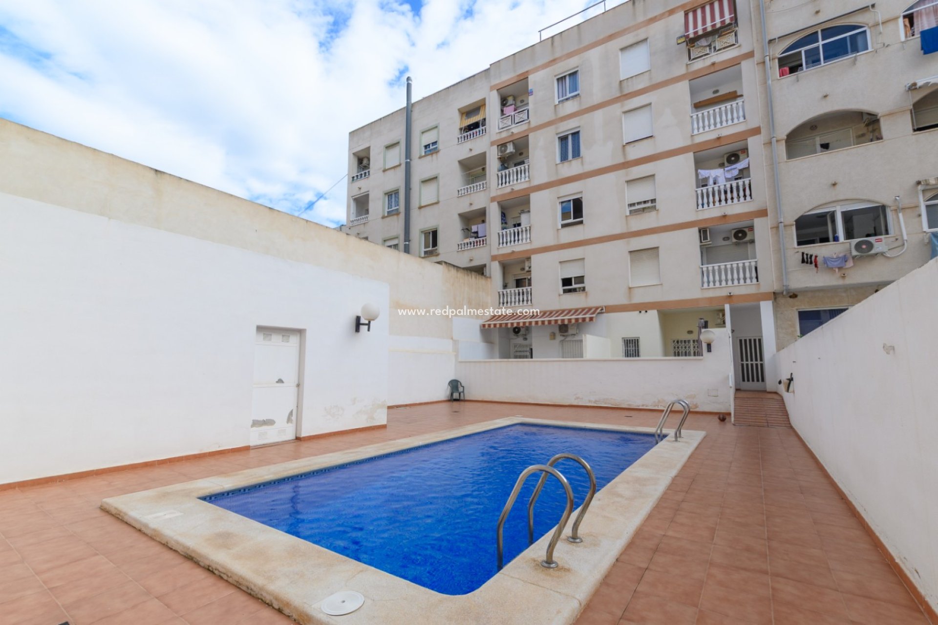 Reventa - Apartamento -
Torrevieja - Centro Torrevieja
