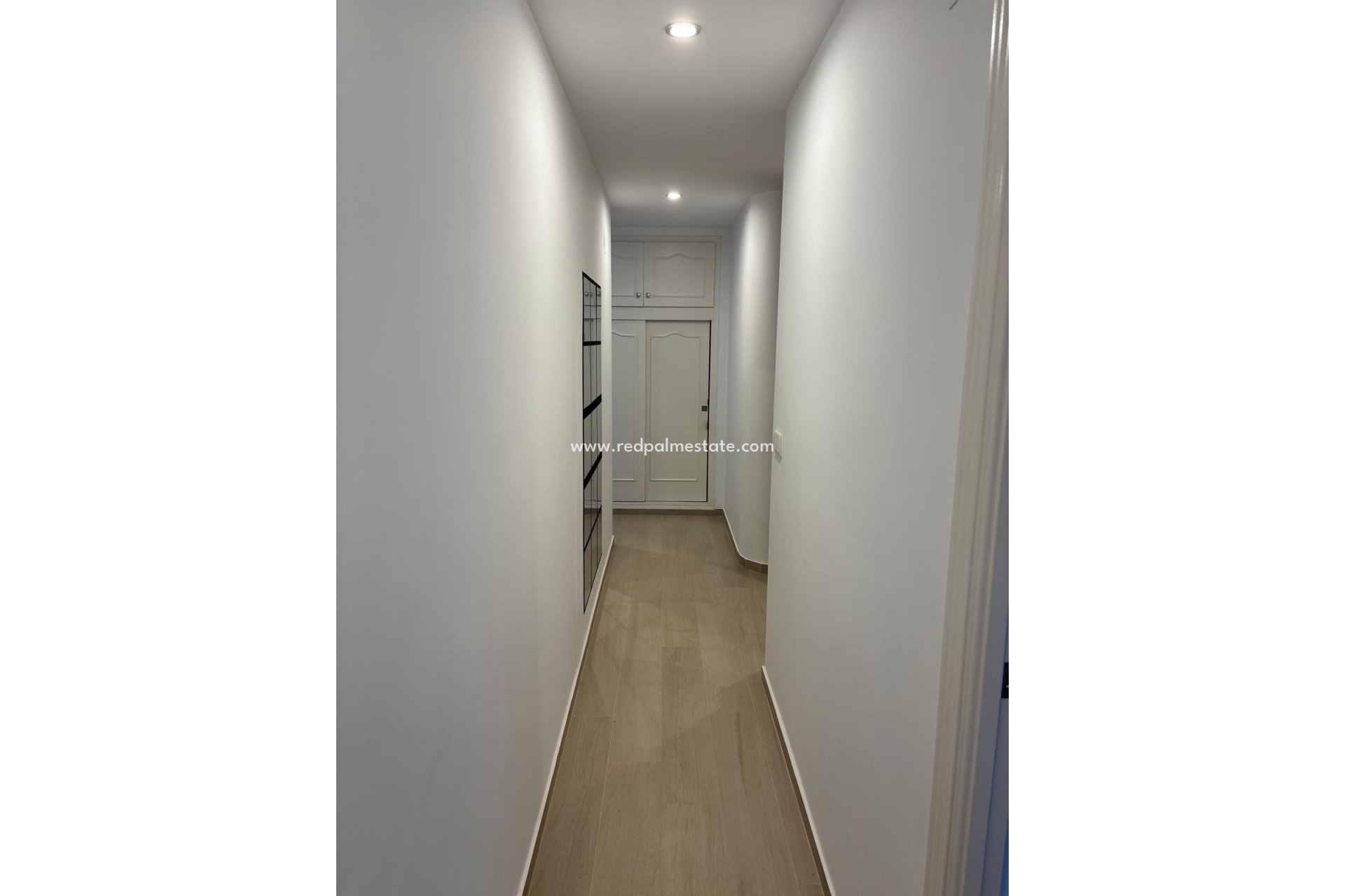 Reventa - Apartamento -
Torrevieja - Centro Torrevieja