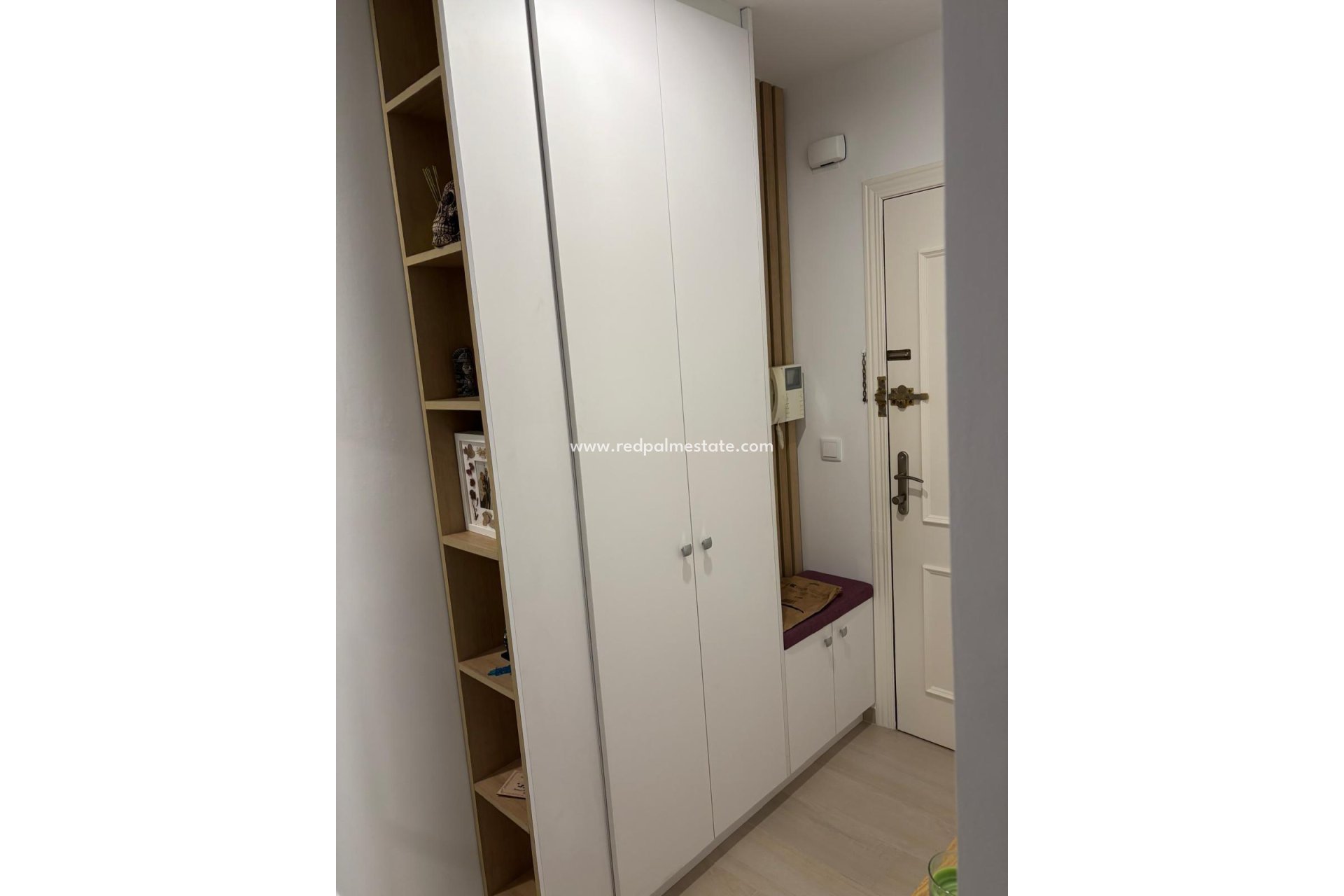 Reventa - Apartamento -
Torrevieja - Centro Torrevieja