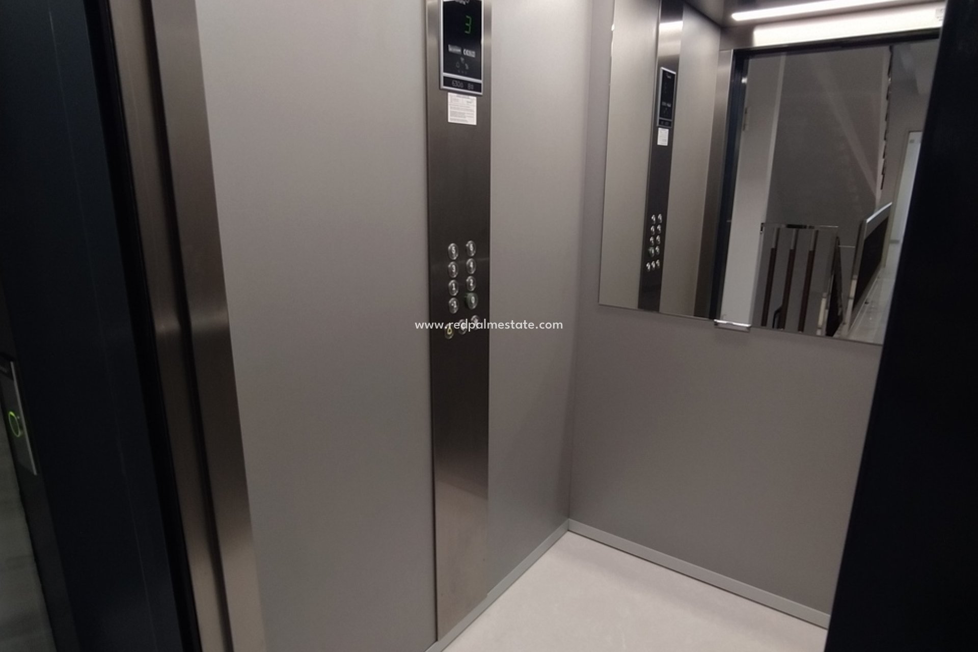 Reventa - Apartamento -
Torrevieja - Centro Torrevieja