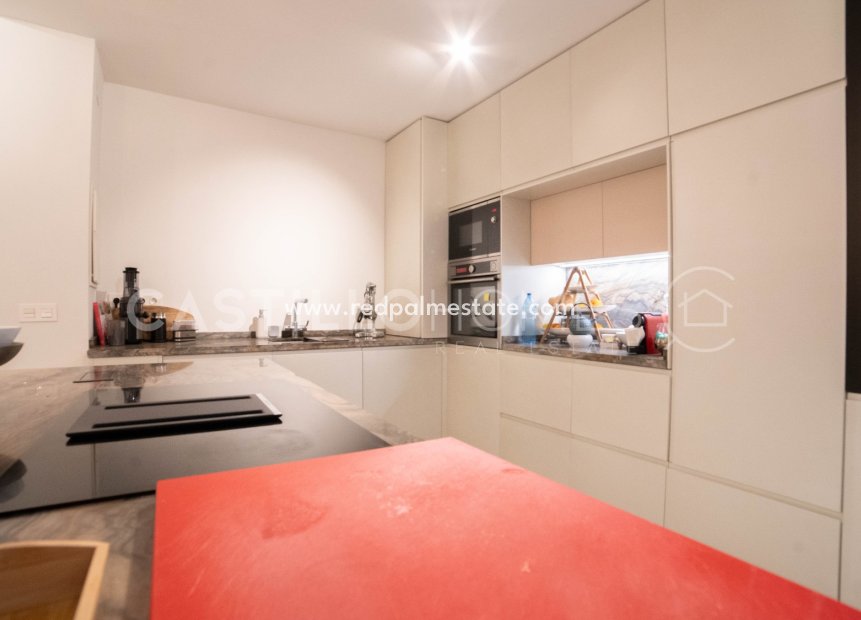 Reventa - Apartamento -
Torrevieja - Centro Torrevieja