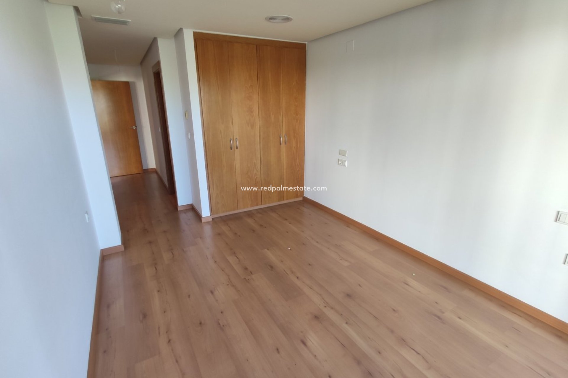 Reventa - Apartamento -
Torrevieja - Centro Torrevieja