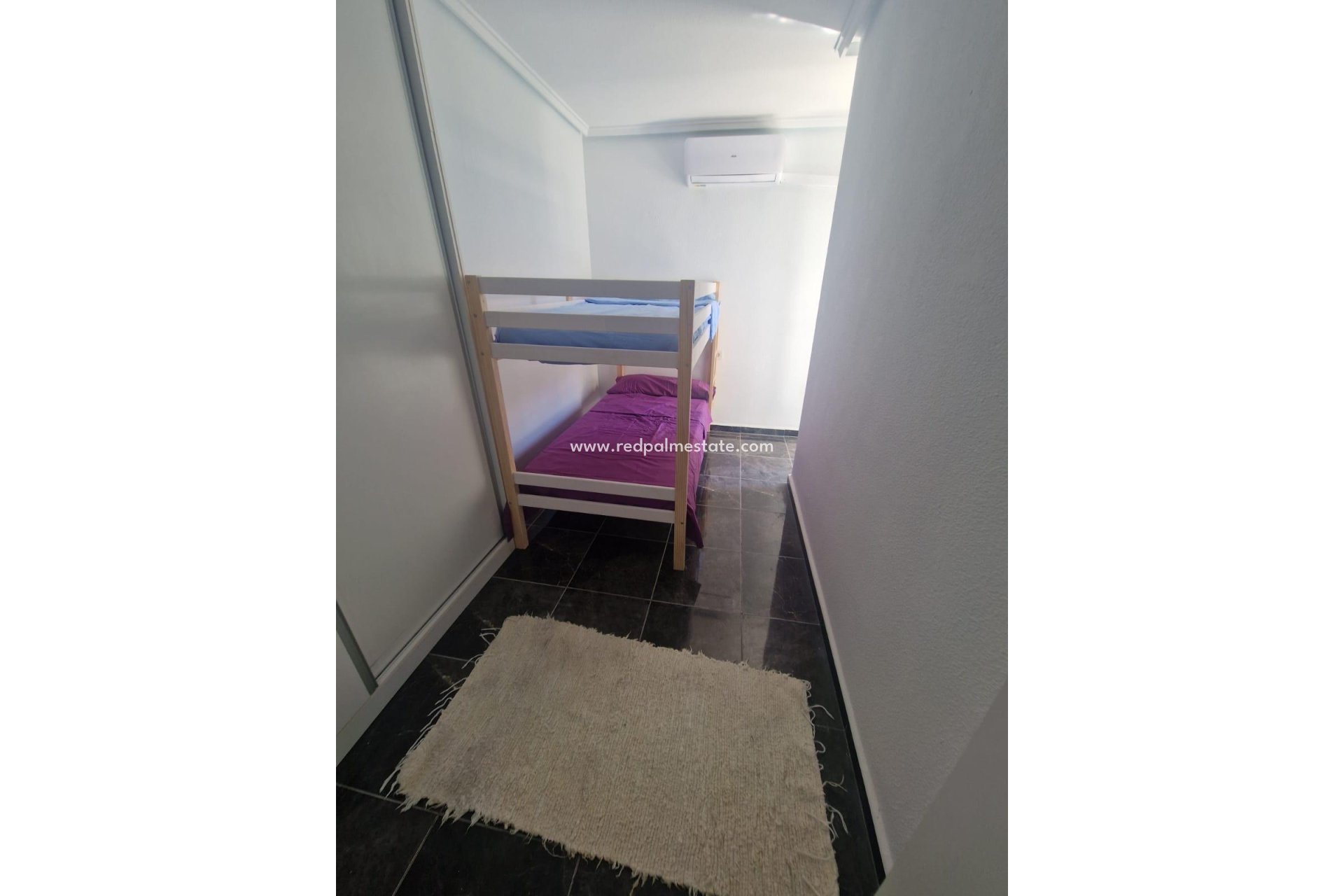 Reventa - Apartamento -
Torrevieja - Centro Torrevieja