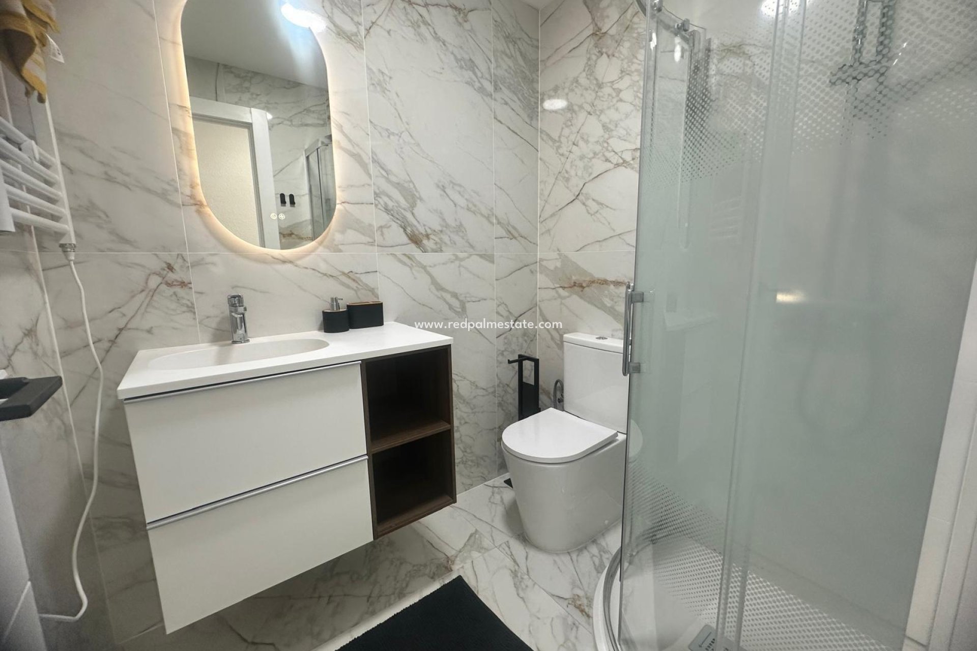 Reventa - Apartamento -
Torrevieja - Centro Torrevieja