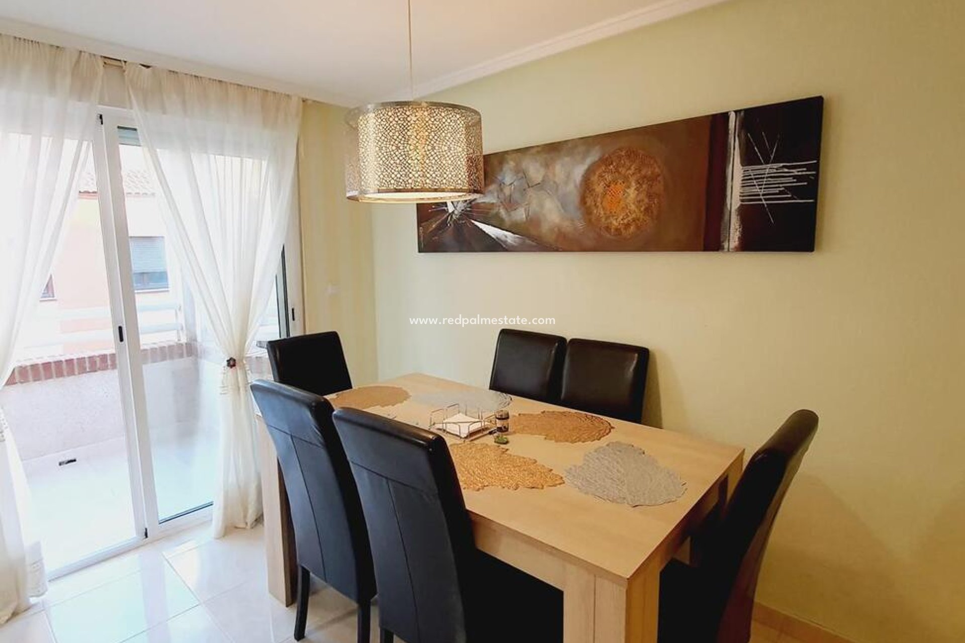 Reventa - Apartamento -
Torrevieja - Centro Torrevieja