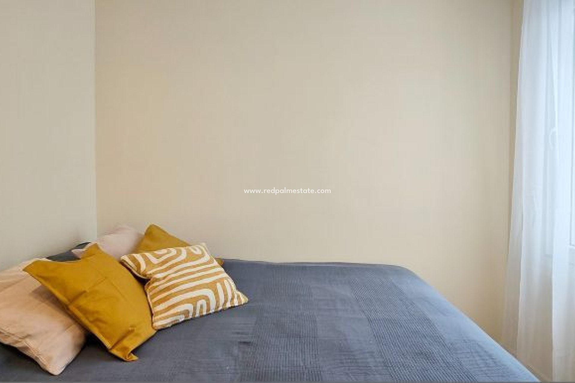 Reventa - Apartamento -
Torrevieja - Centro Torrevieja