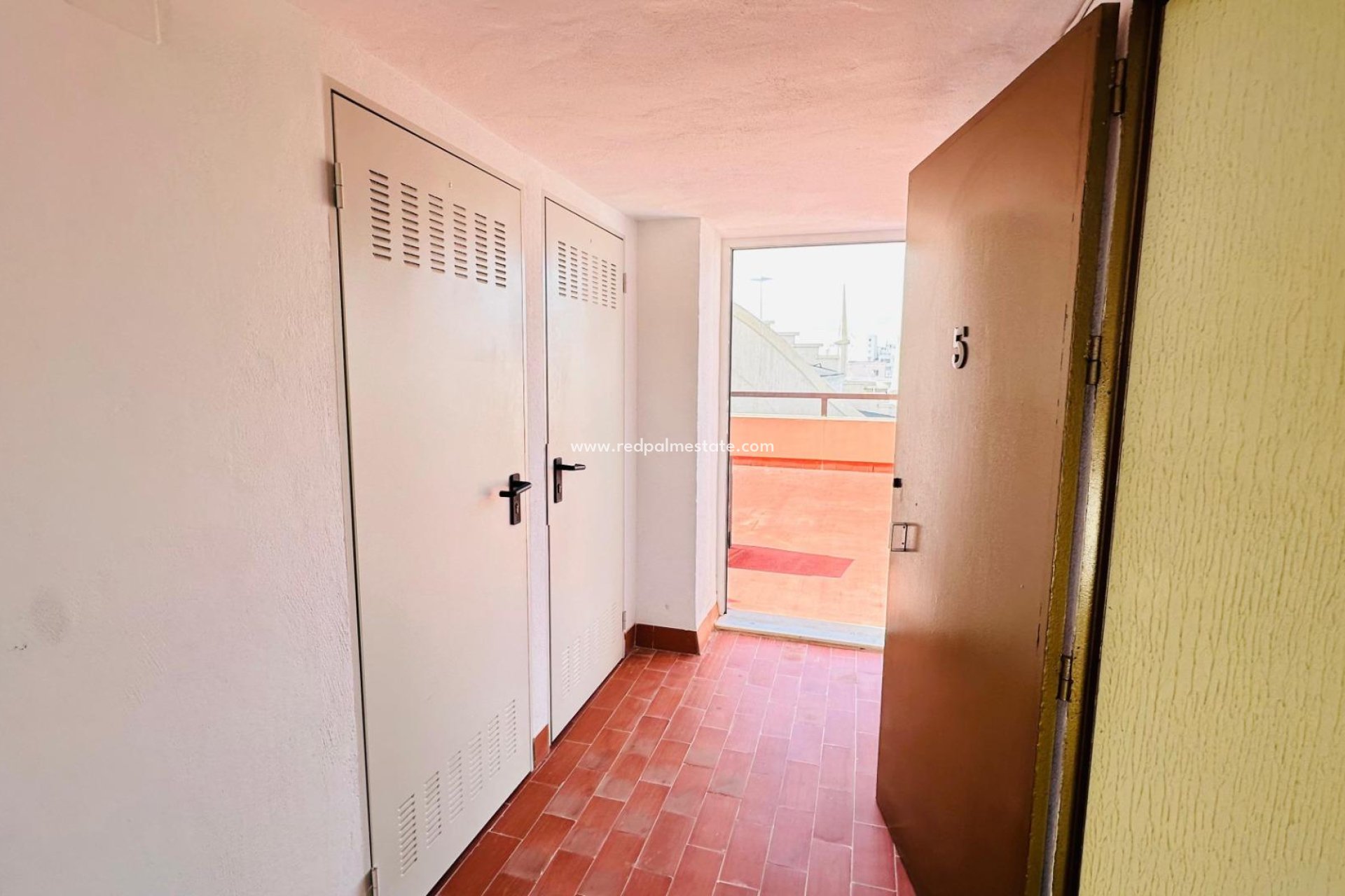 Reventa - Apartamento -
Torrevieja - Centro Torrevieja