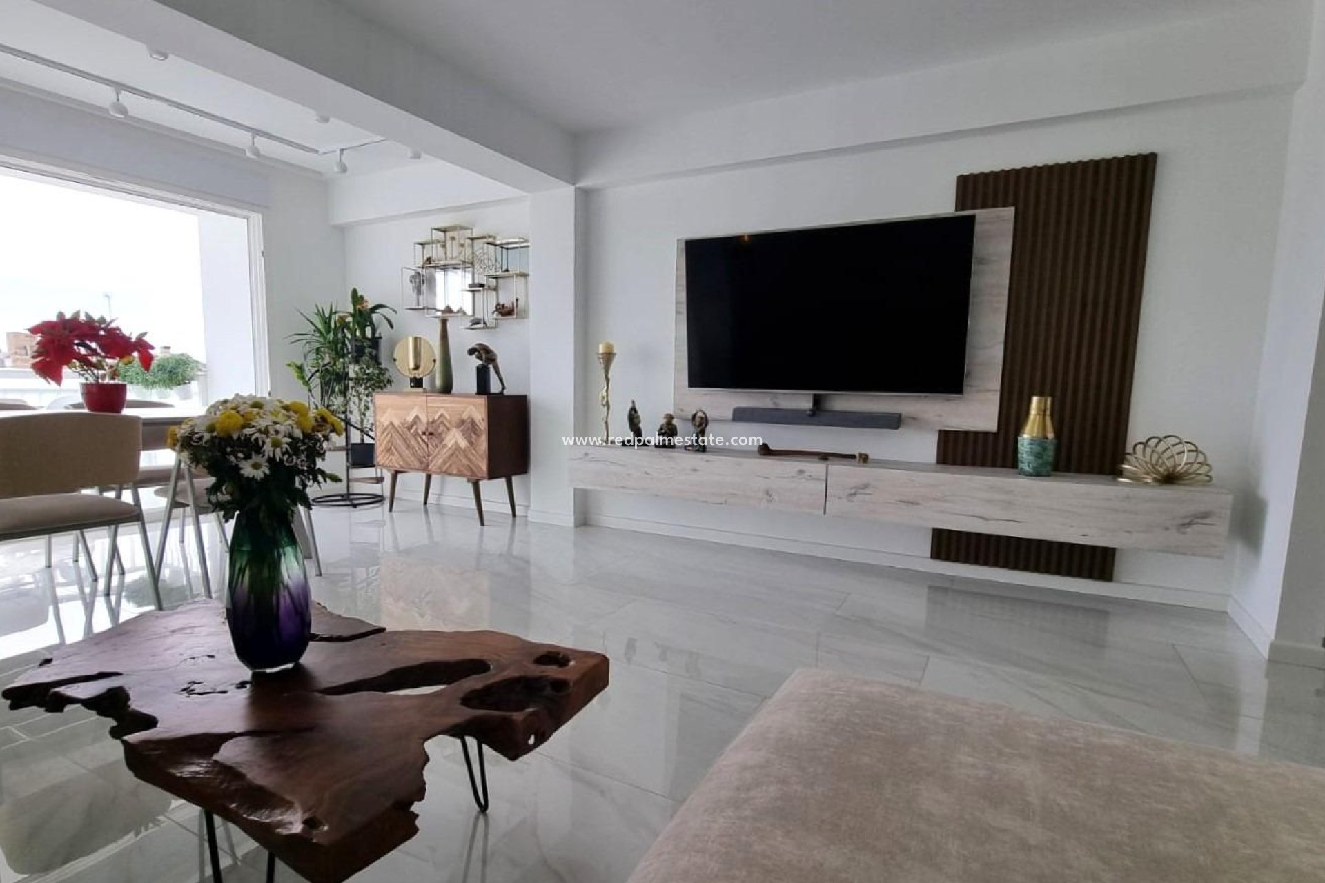 Reventa - Apartamento -
Torrevieja - Centro Torrevieja