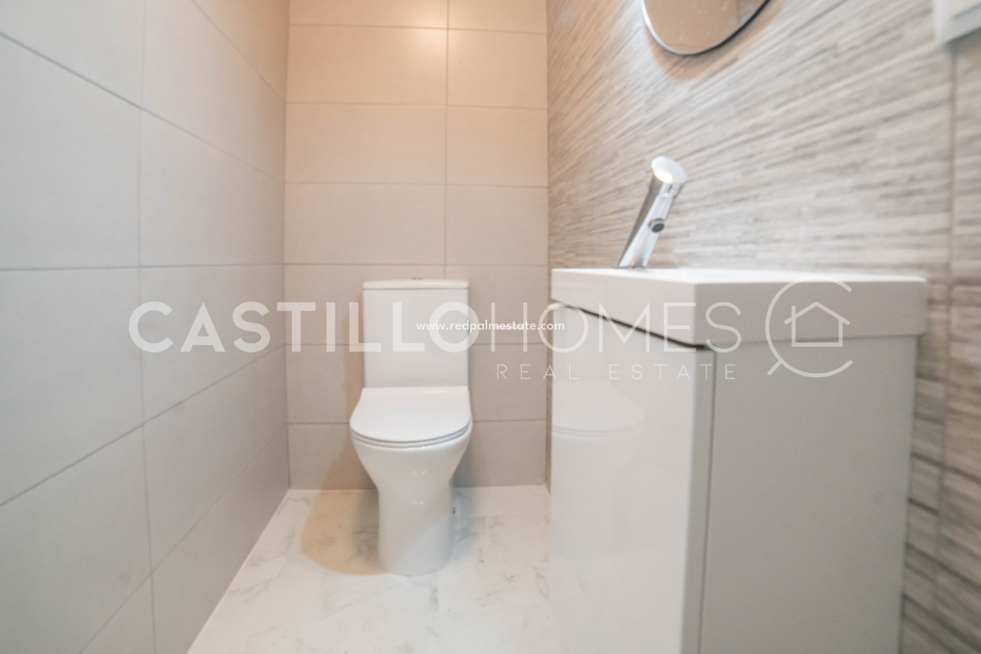 Reventa - Apartamento -
Torrevieja - Centro Torrevieja