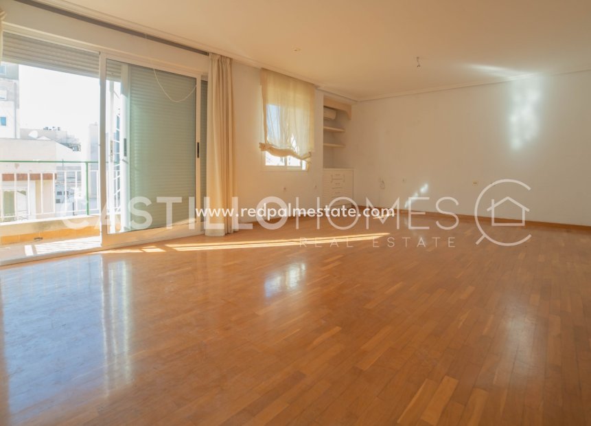 Reventa - Apartamento -
Torrevieja - Centro Torrevieja