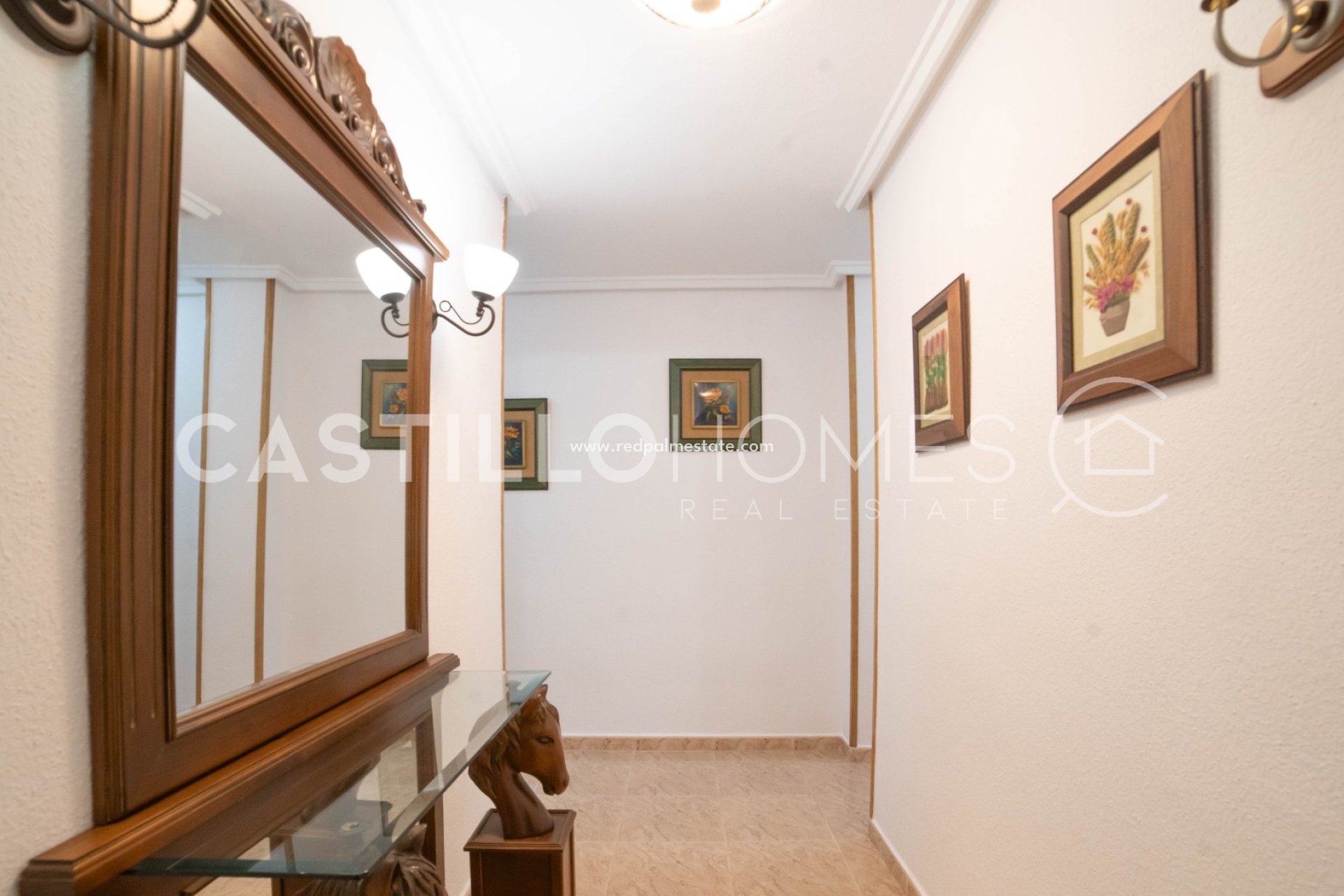 Reventa - Apartamento -
Torrevieja - Centro Torrevieja