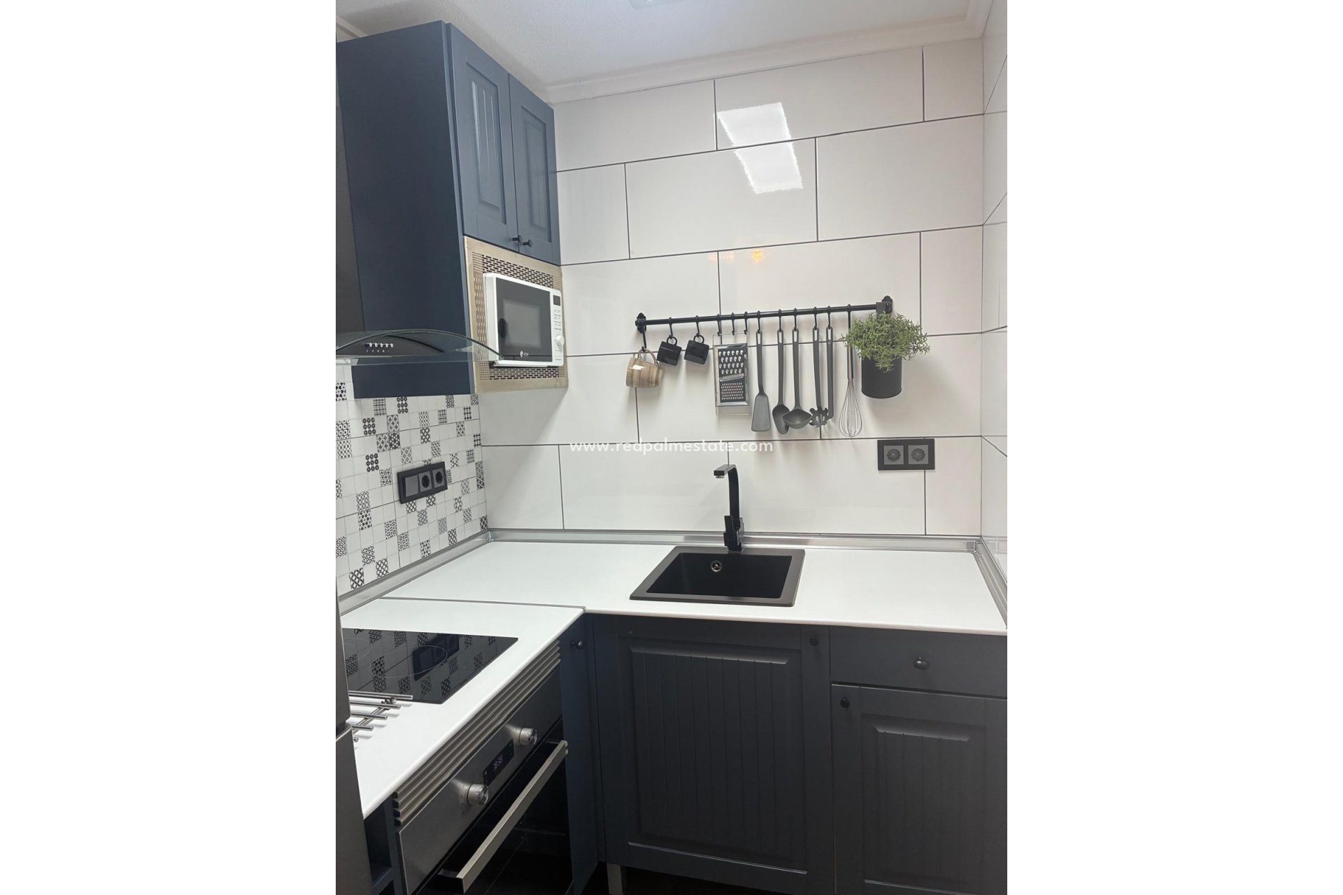 Reventa - Apartamento -
Torrevieja - Centro Torrevieja