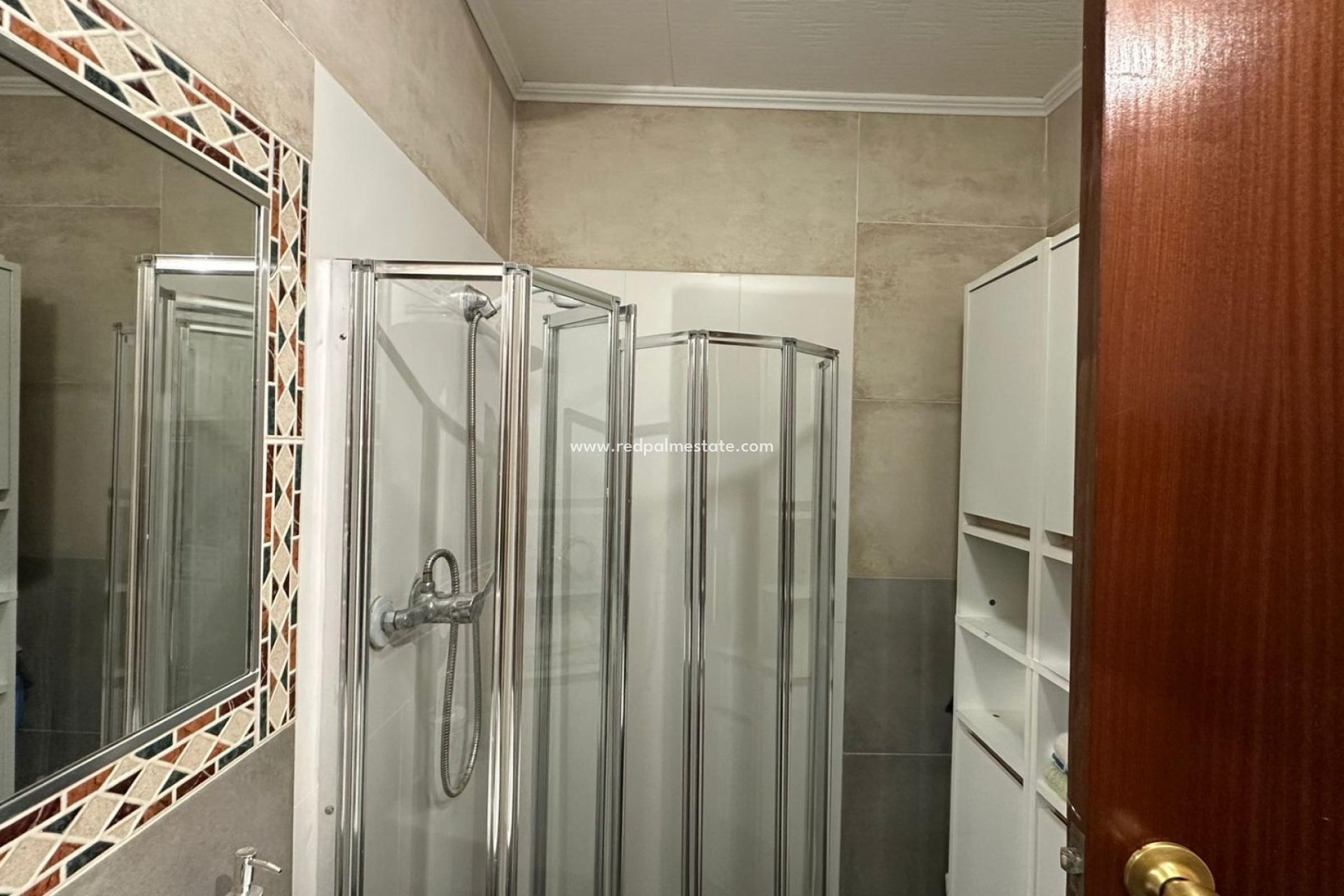 Reventa - Apartamento -
Torrevieja - Centro Torrevieja