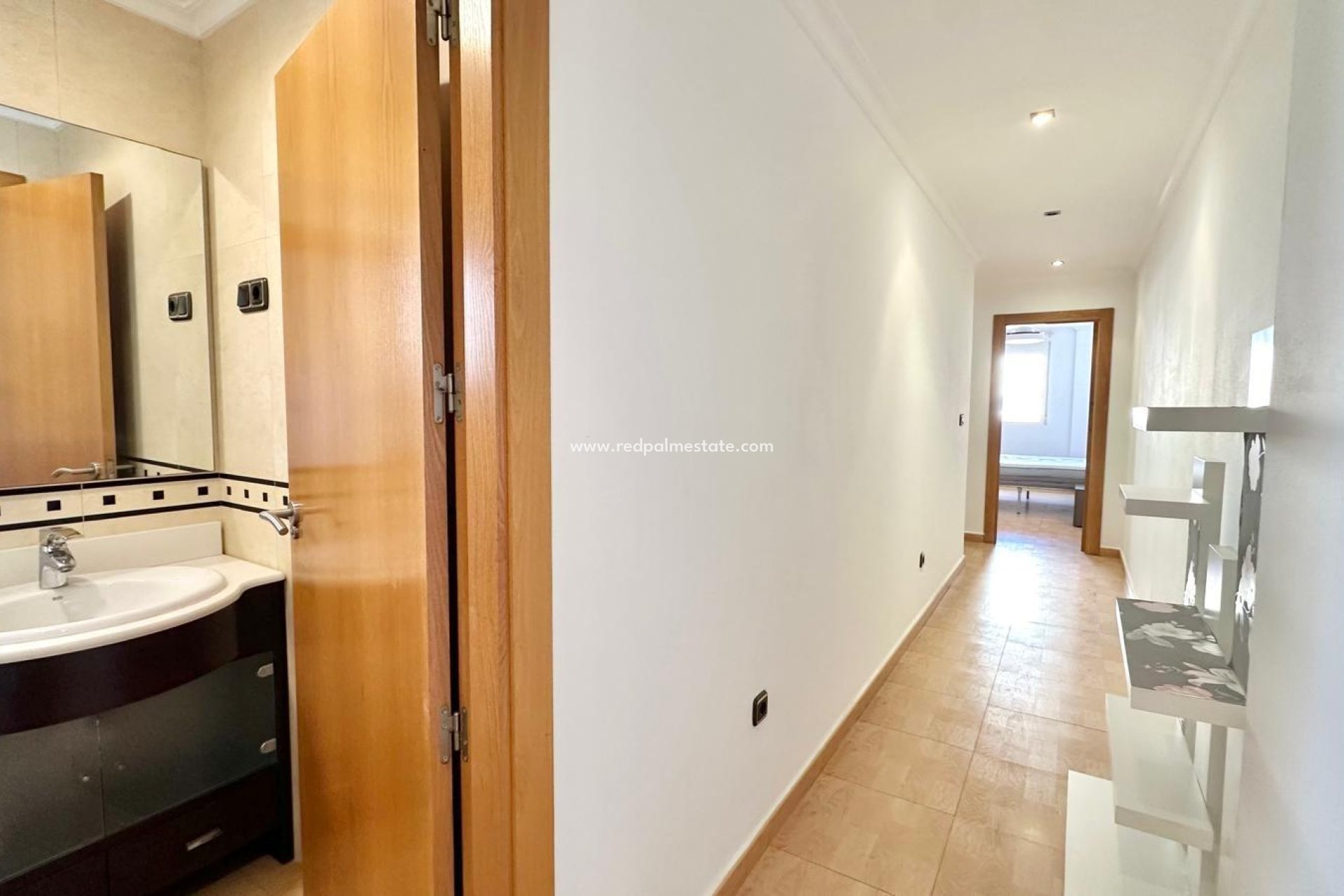 Reventa - Apartamento -
Torrevieja - Centro Torrevieja