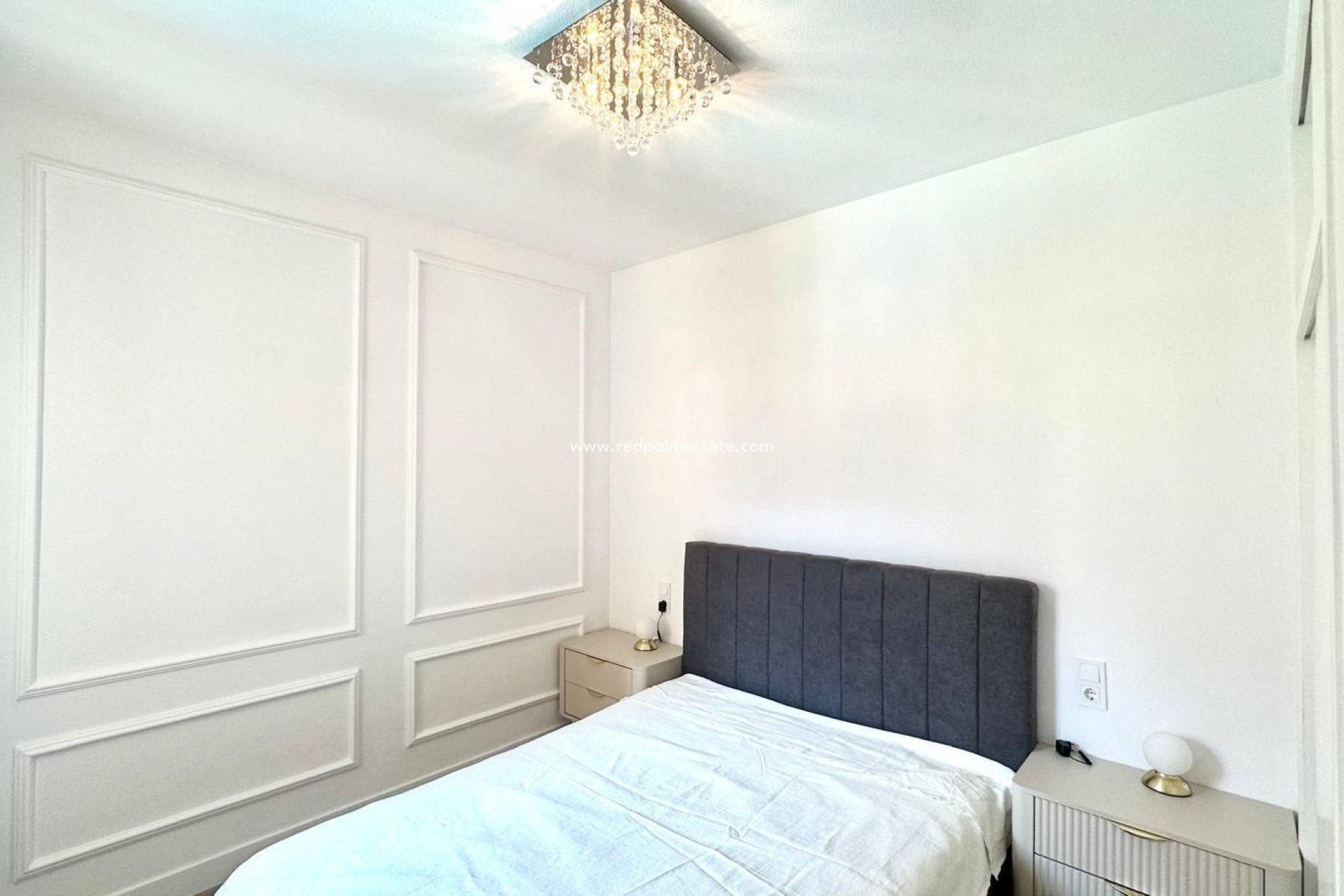 Reventa - Apartamento -
Torrevieja - Centro Torrevieja