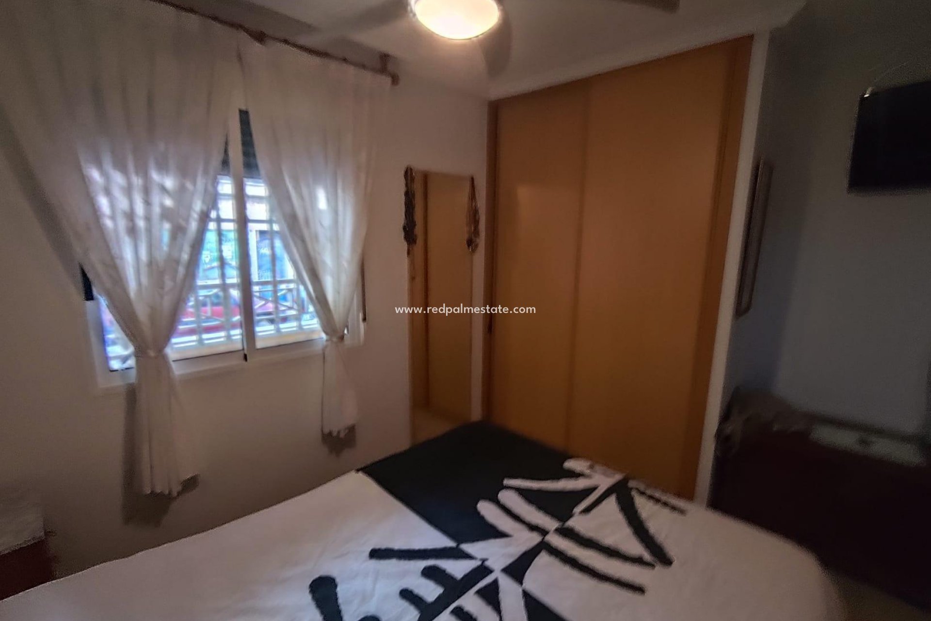 Reventa - Apartamento -
Torrevieja - Centro Torrevieja