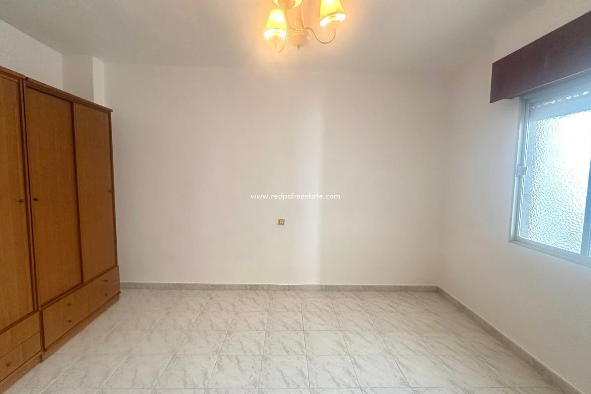 Reventa - Apartamento -
Torrevieja - Centro Torrevieja