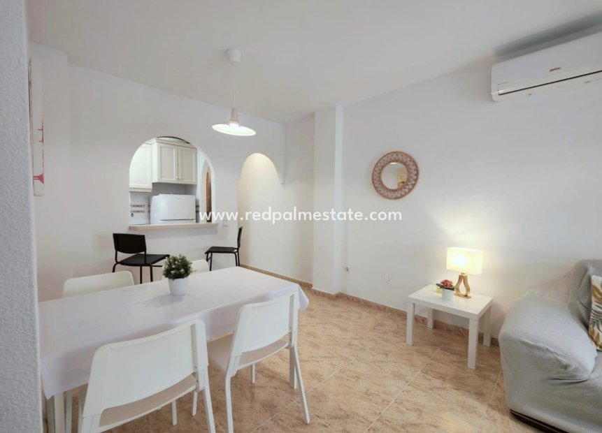 Reventa - Apartamento -
Torrevieja - Centro Torrevieja