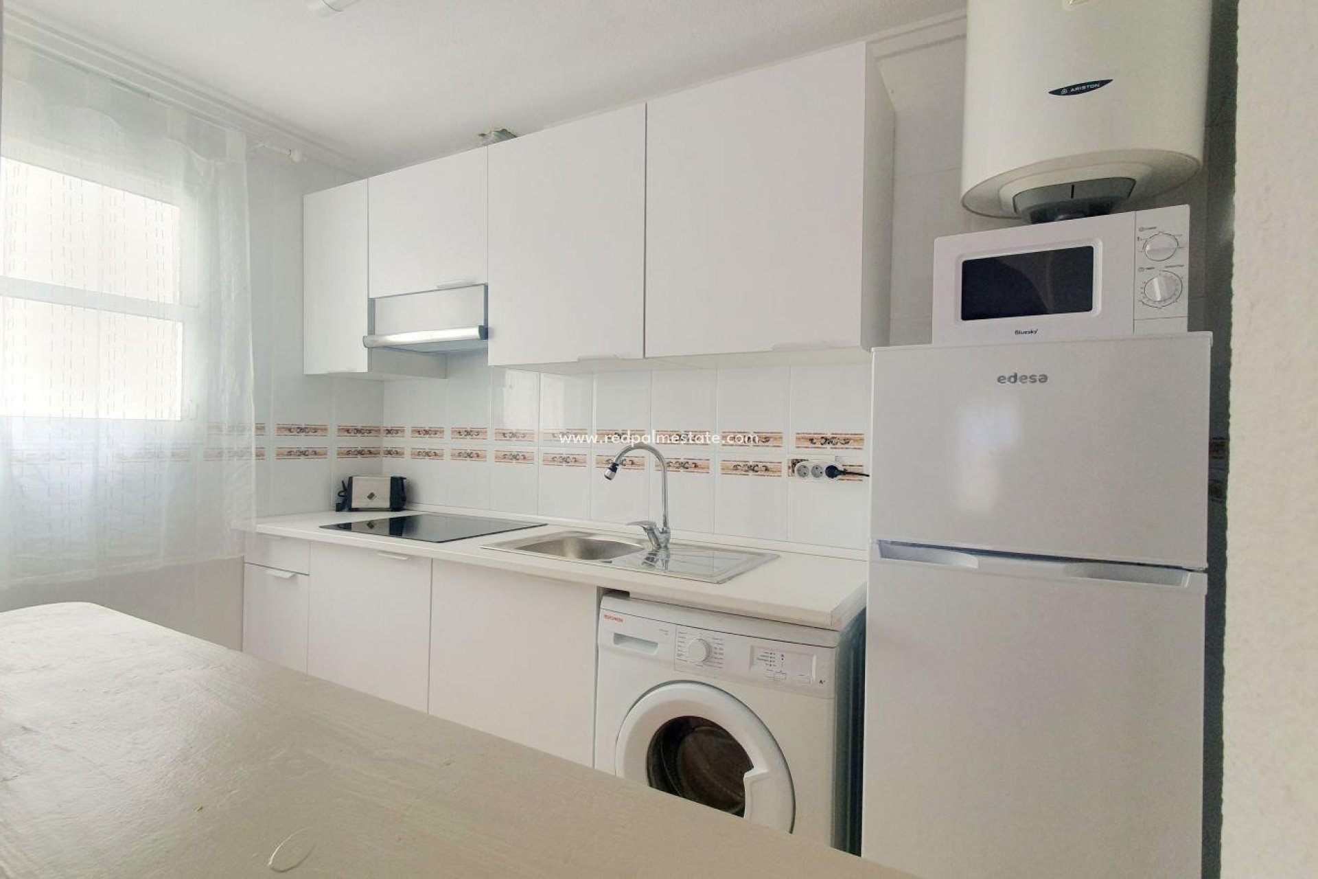 Reventa - Apartamento -
Torrevieja - Centro Torrevieja