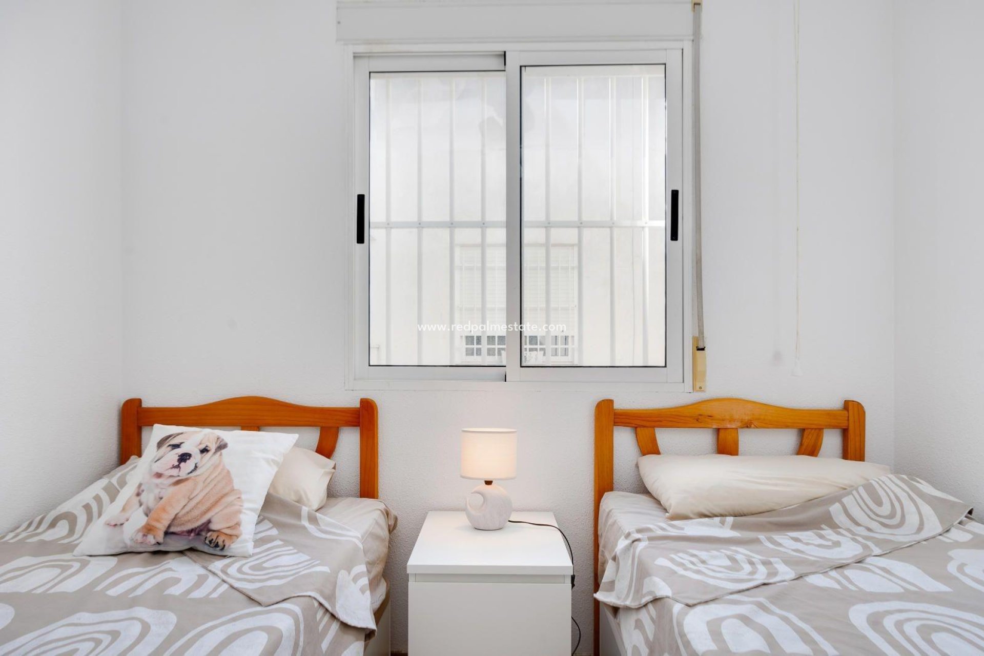 Reventa - Apartamento -
Torrevieja - Centro Torrevieja