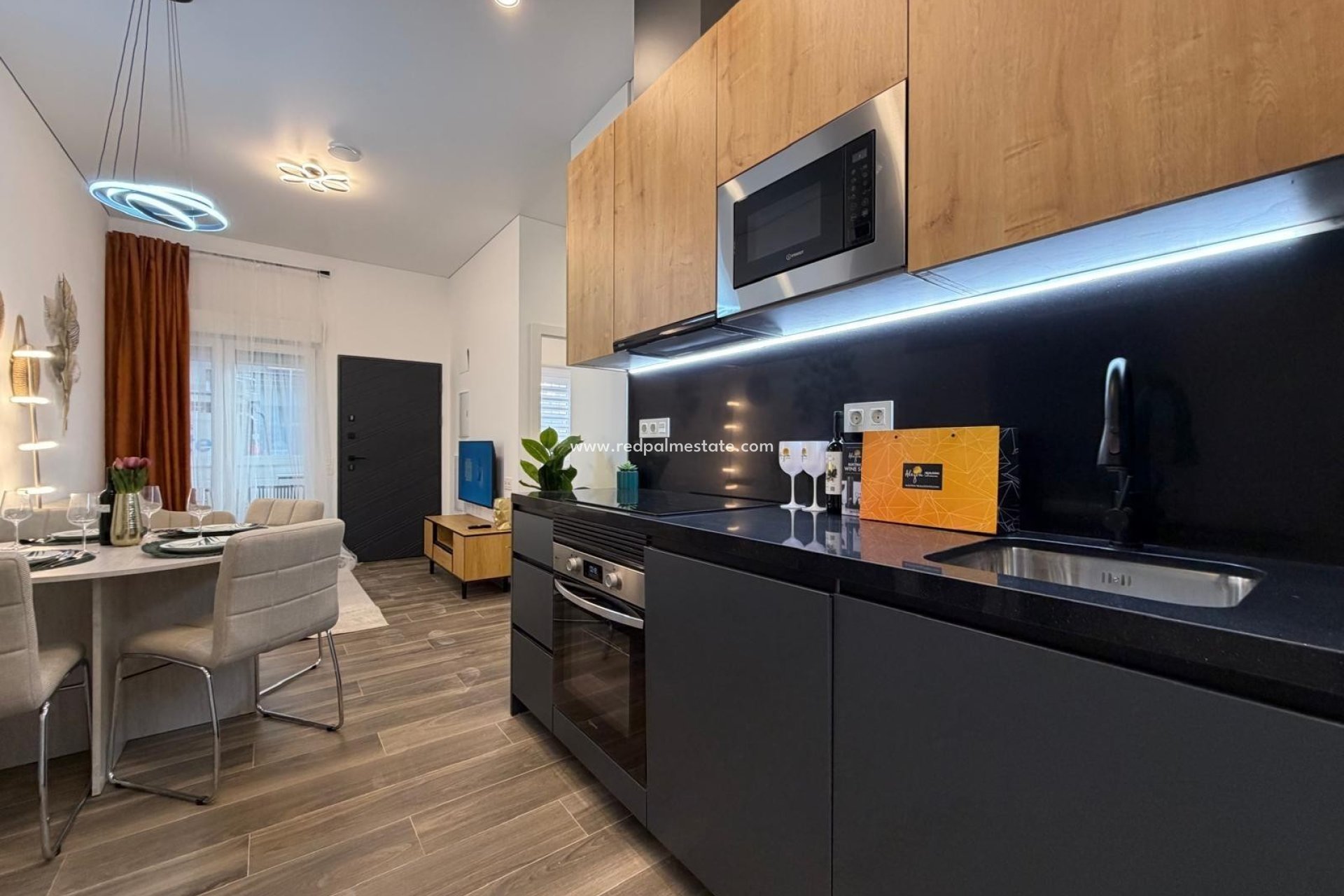 Reventa - Apartamento -
Torrevieja - Centro Torrevieja