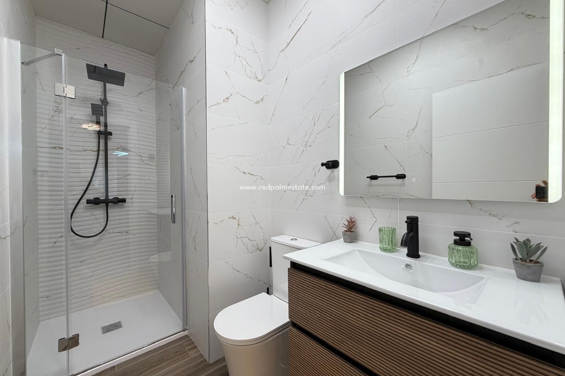 Reventa - Apartamento -
Torrevieja - Centro Torrevieja