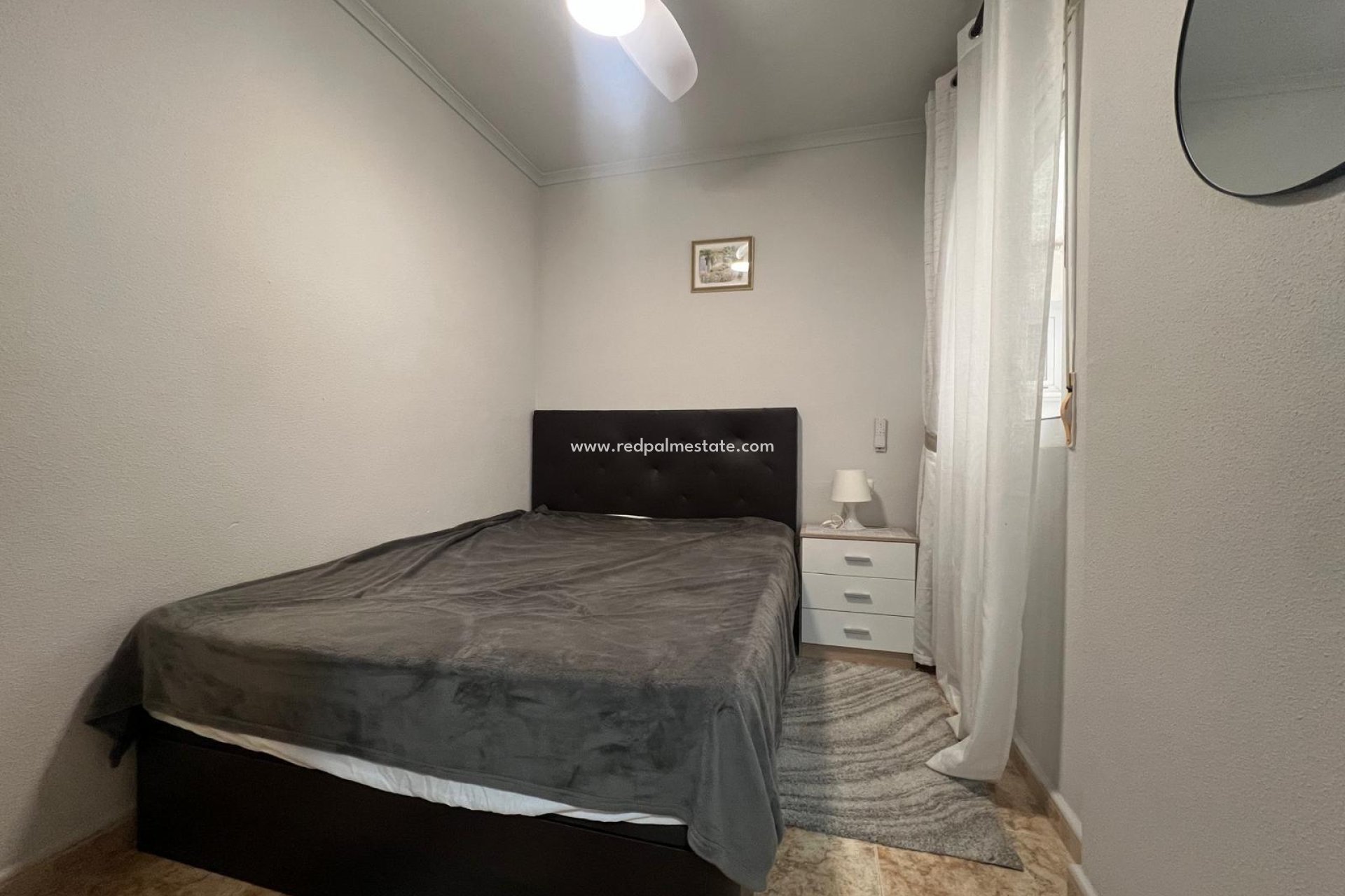 Reventa - Apartamento -
Torrevieja - Centro Torrevieja