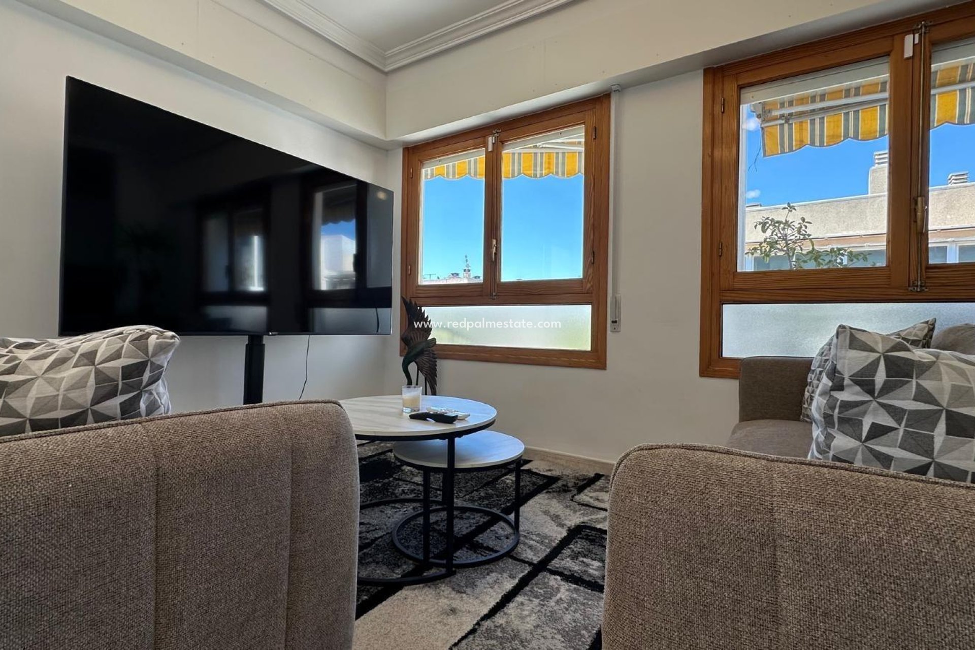 Reventa - Apartamento -
Torrevieja - Centro Torrevieja