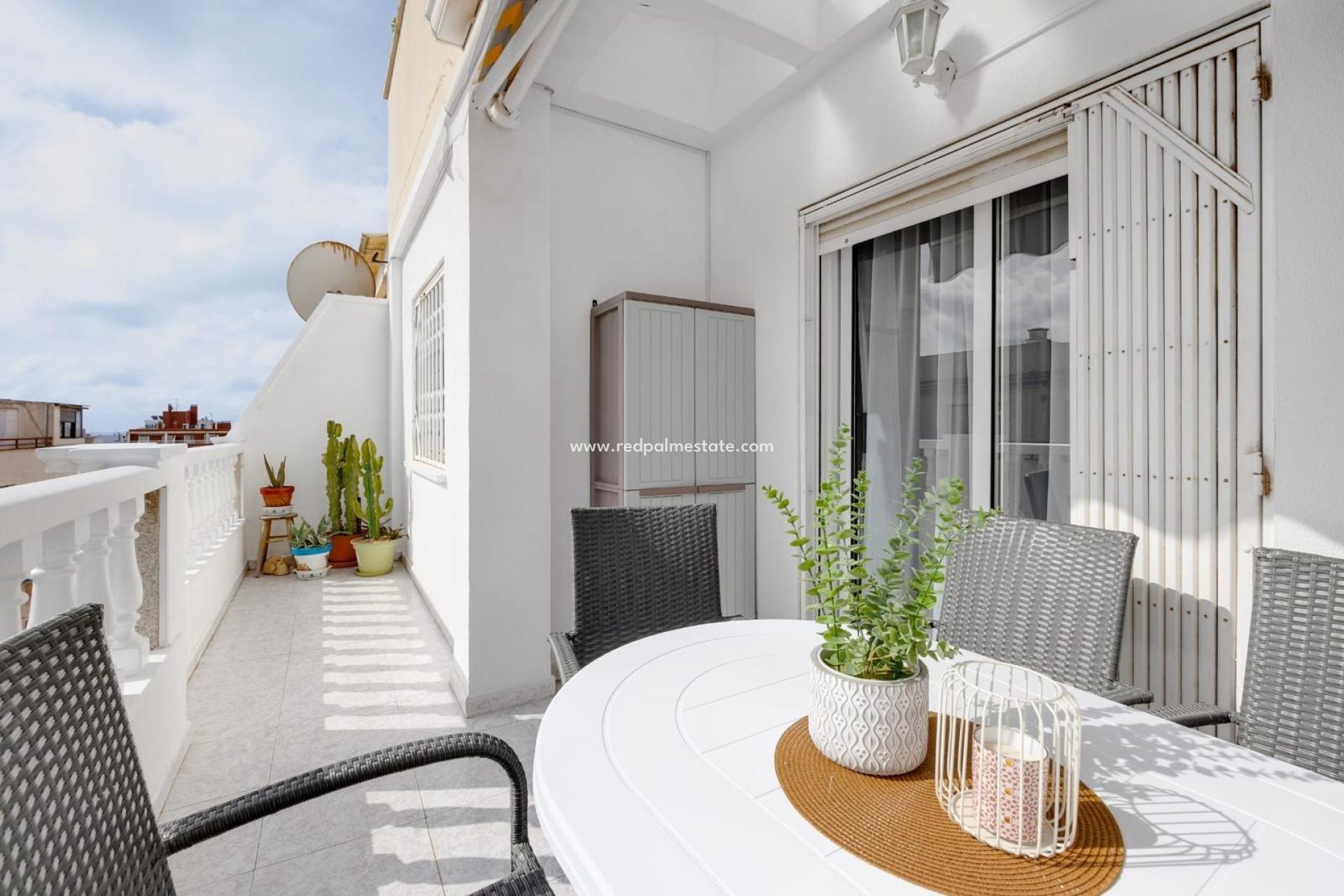 Reventa - Apartamento -
Torrevieja - Centro Torrevieja