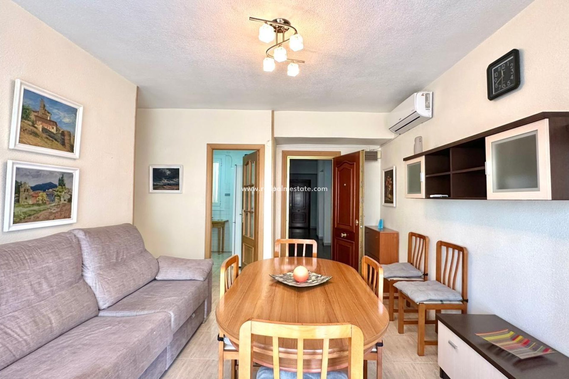 Reventa - Apartamento -
Torrevieja - Centro Torrevieja