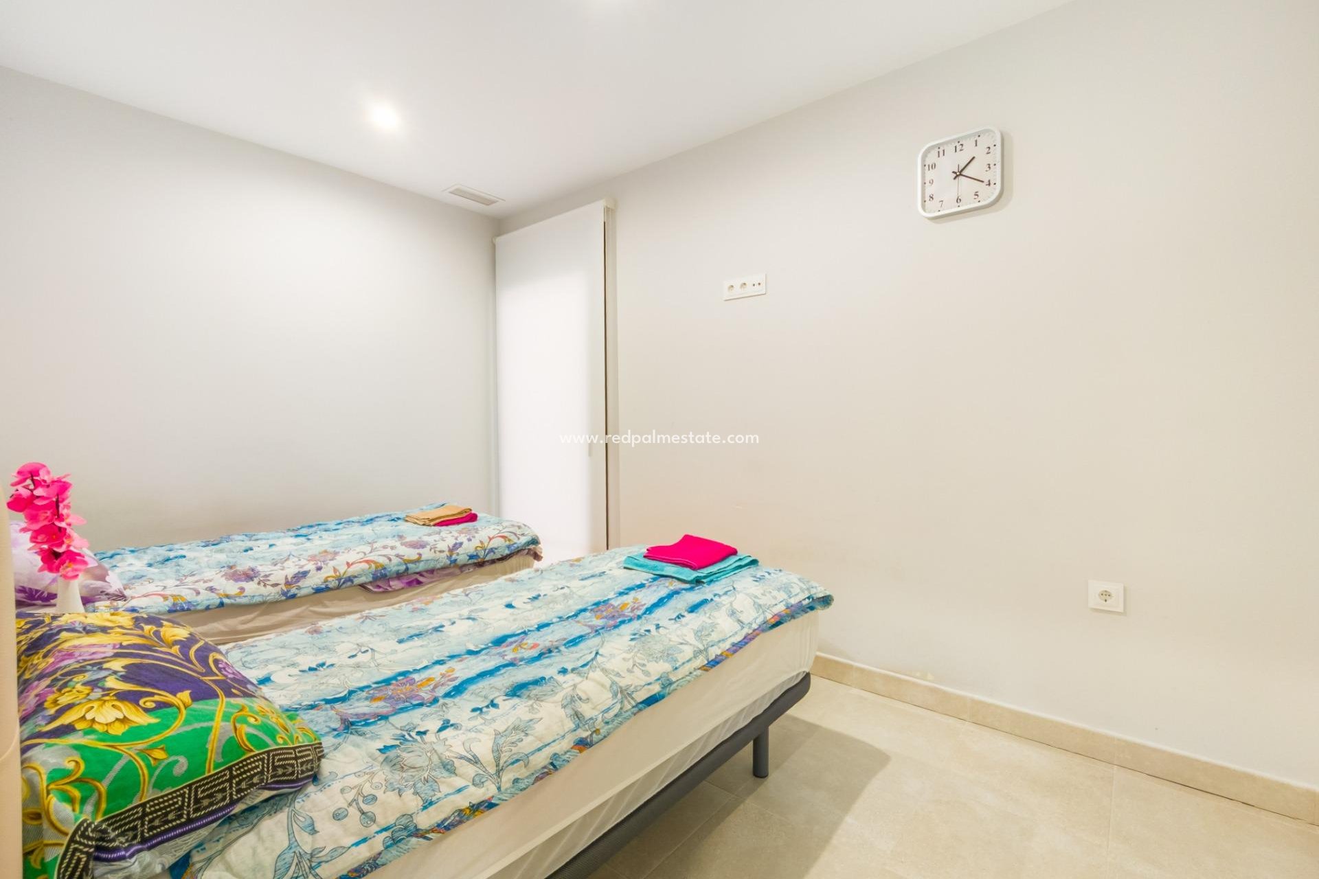 Reventa - Apartamento -
Torrevieja - Centro Torrevieja
