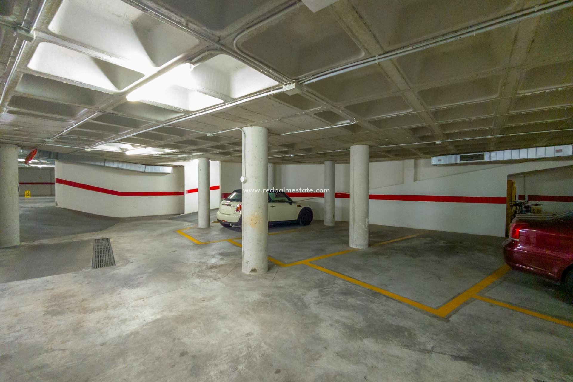 Reventa - Apartamento -
Torrevieja - Centro Torrevieja