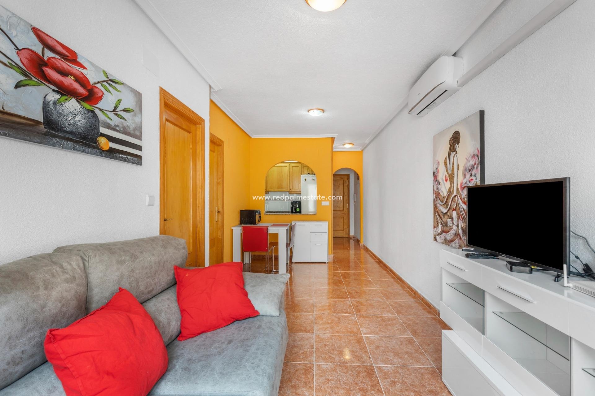 Reventa - Apartamento -
Torrevieja - Centro Torrevieja