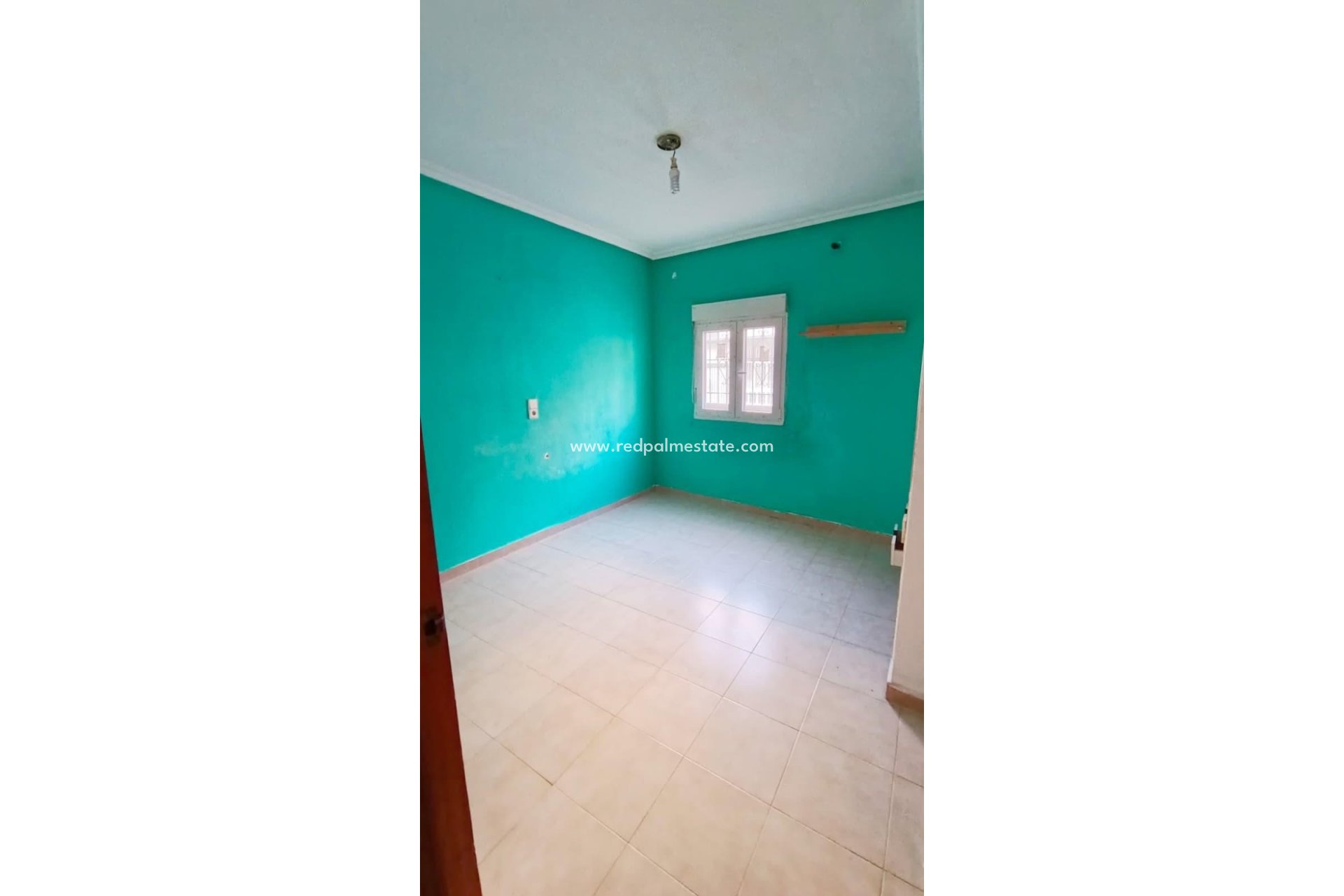 Reventa - Apartamento -
Torrevieja - Centro Torrevieja