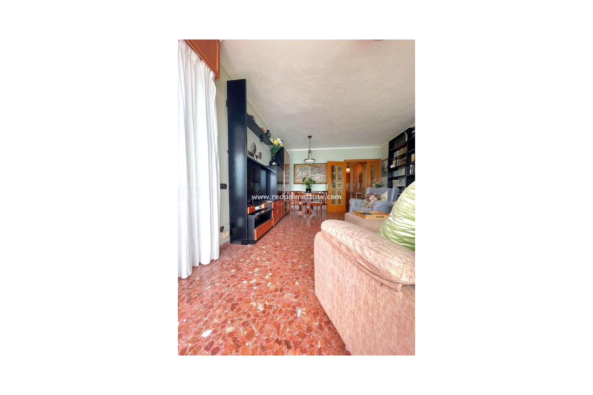 Reventa - Apartamento -
Torrevieja - Centro Torrevieja