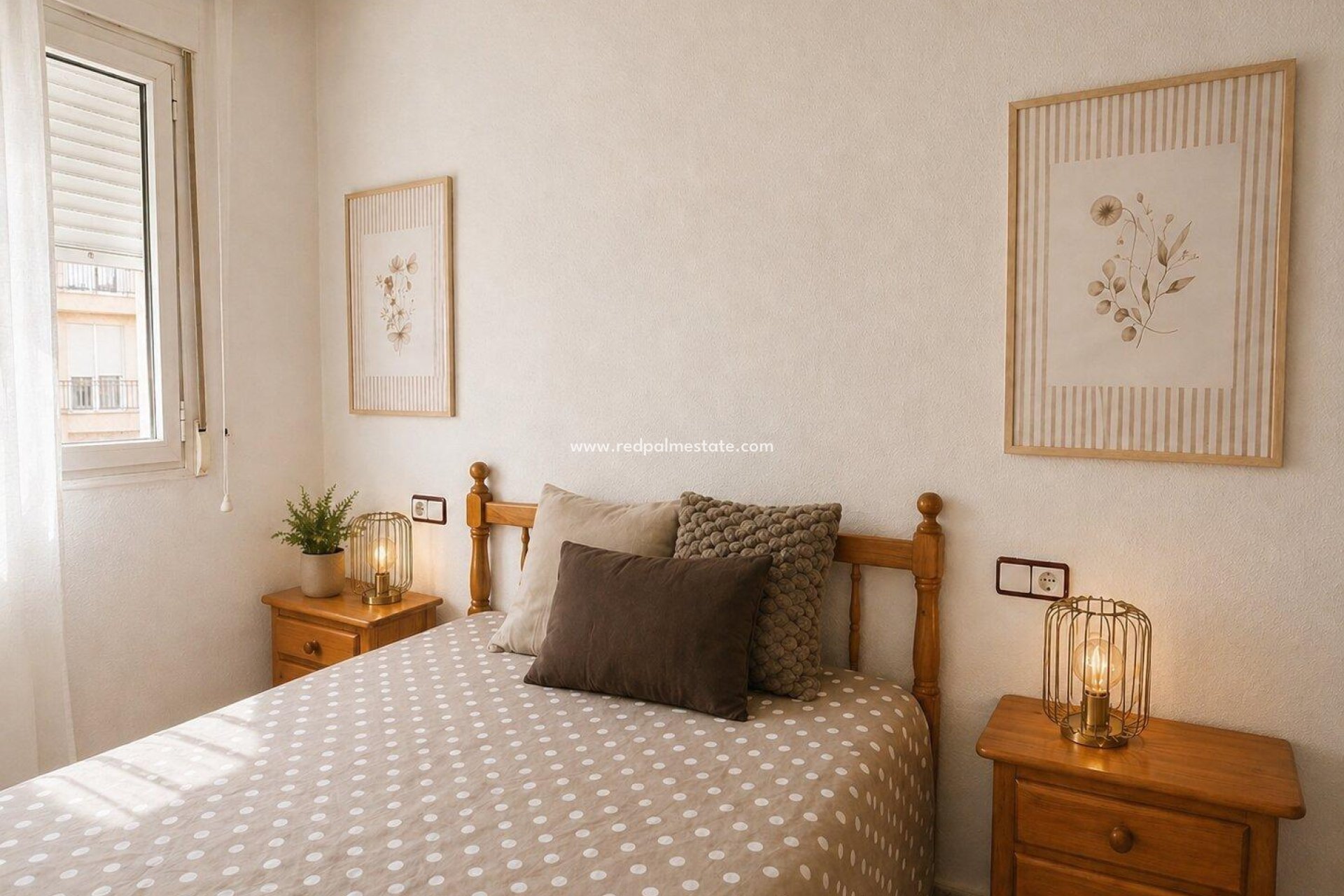 Reventa - Apartamento -
Torrevieja - Centro Torrevieja