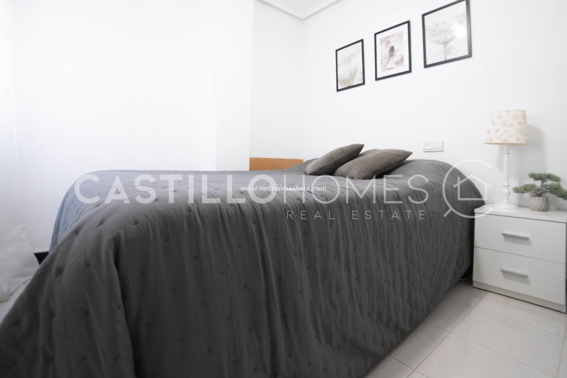 Reventa - Apartamento -
Torrevieja - Centro Torrevieja