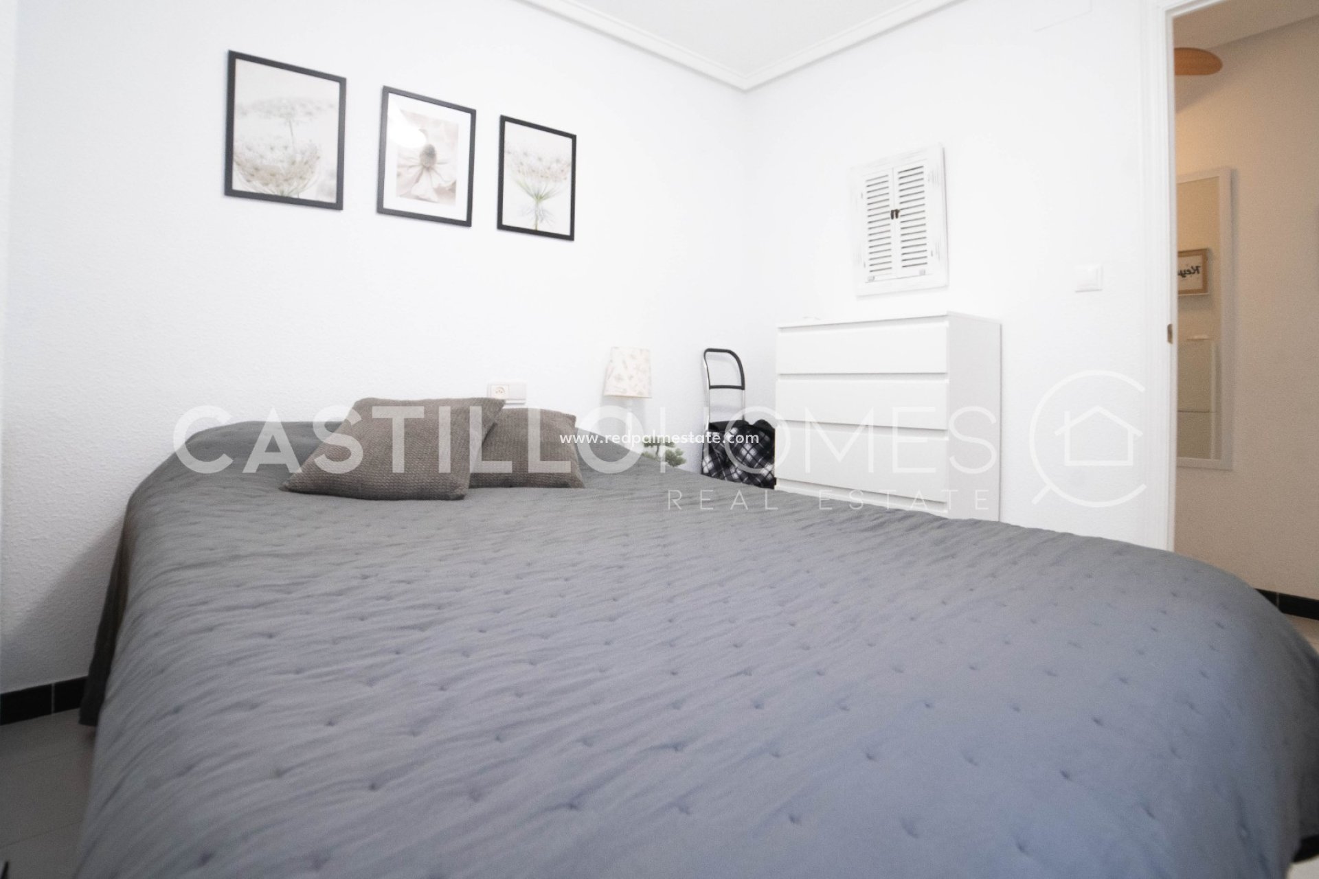 Reventa - Apartamento -
Torrevieja - Centro Torrevieja