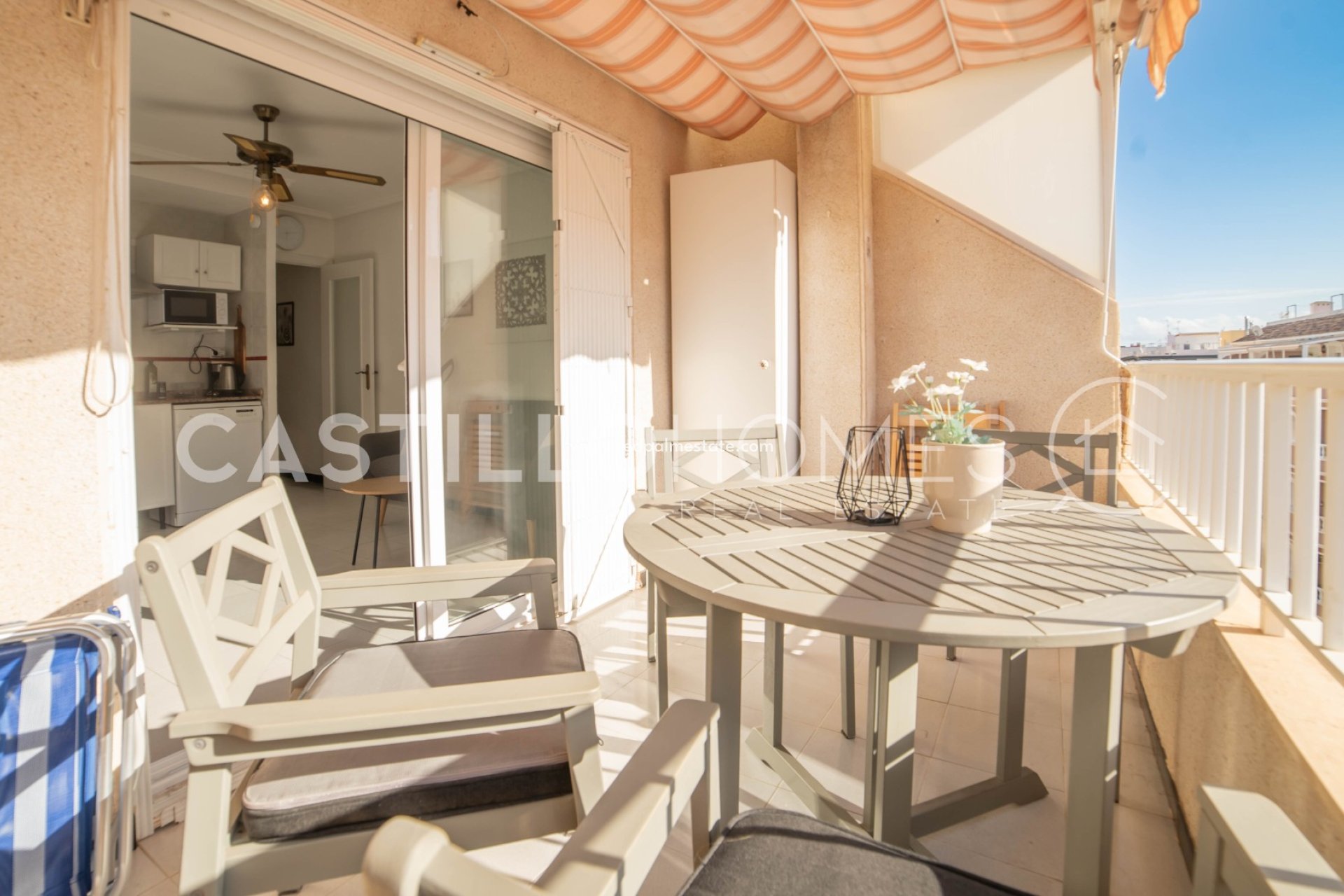 Reventa - Apartamento -
Torrevieja - Centro Torrevieja